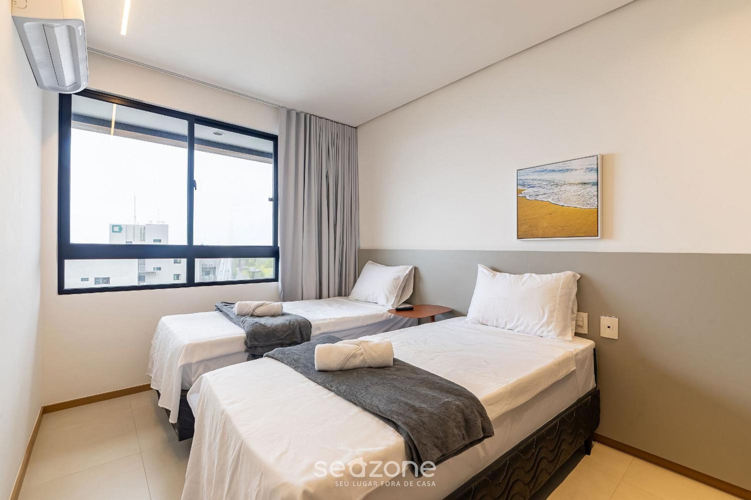 Apt with Balcony and Sea View, Maceió HIG1003