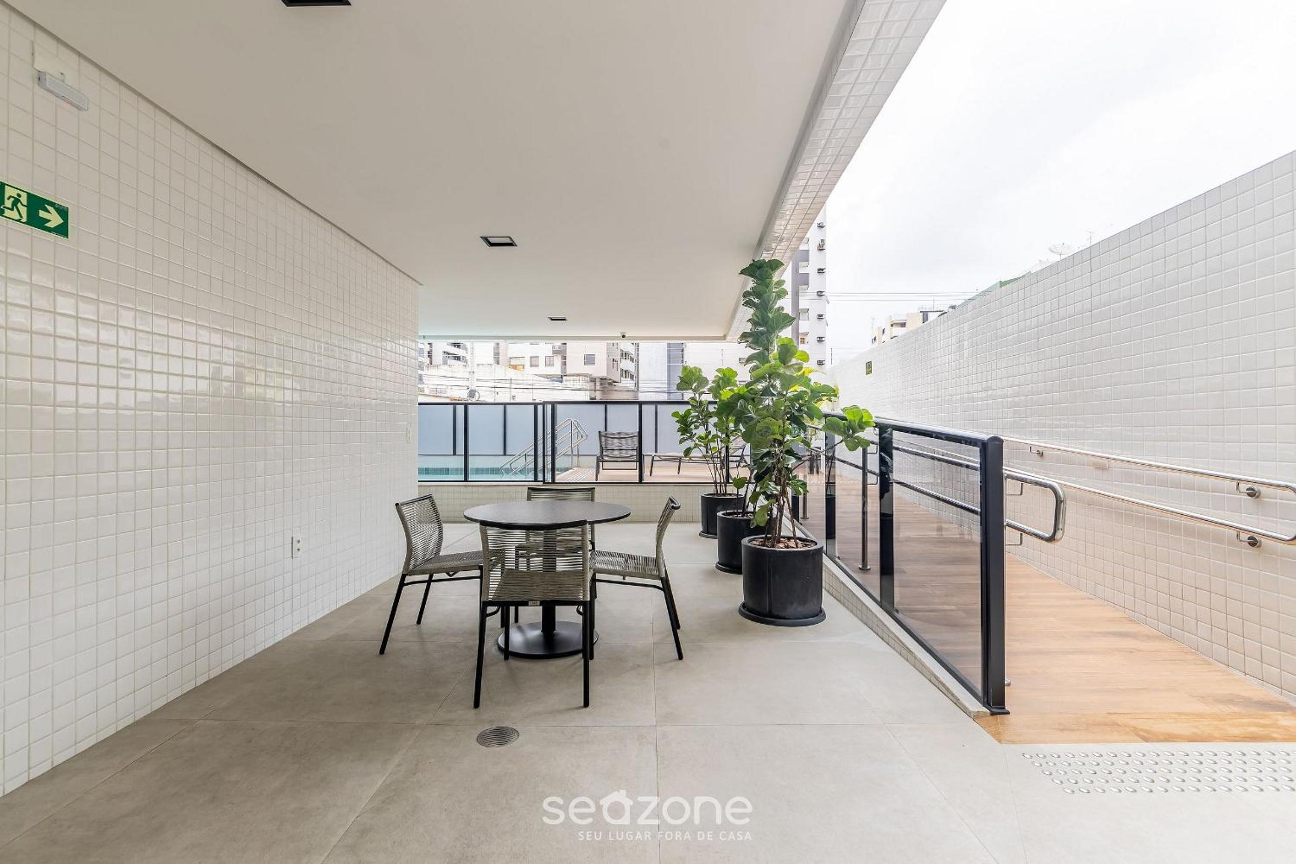 Apt with Balcony and Sea View, Maceió HIG1003