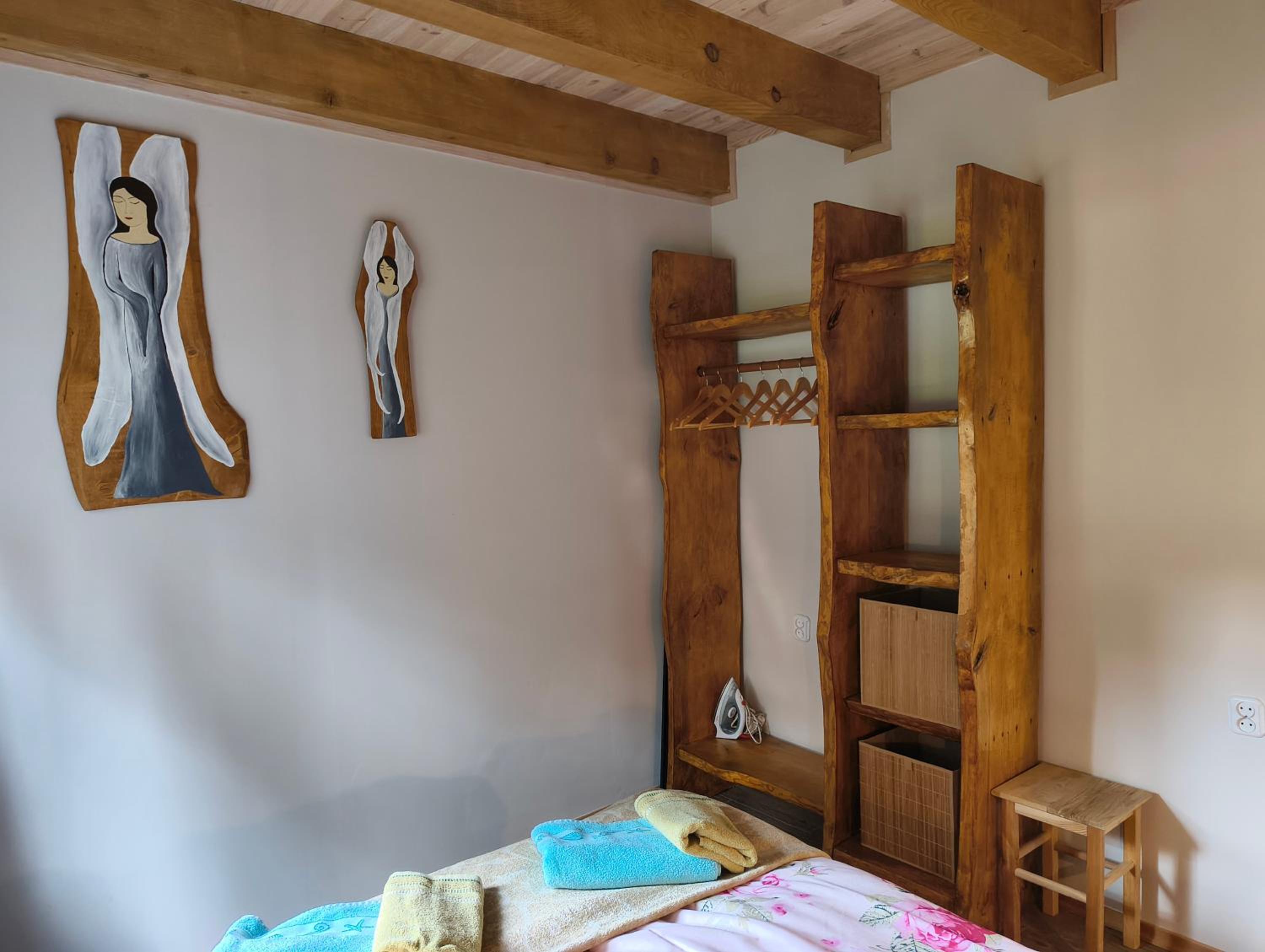 Photo 27
