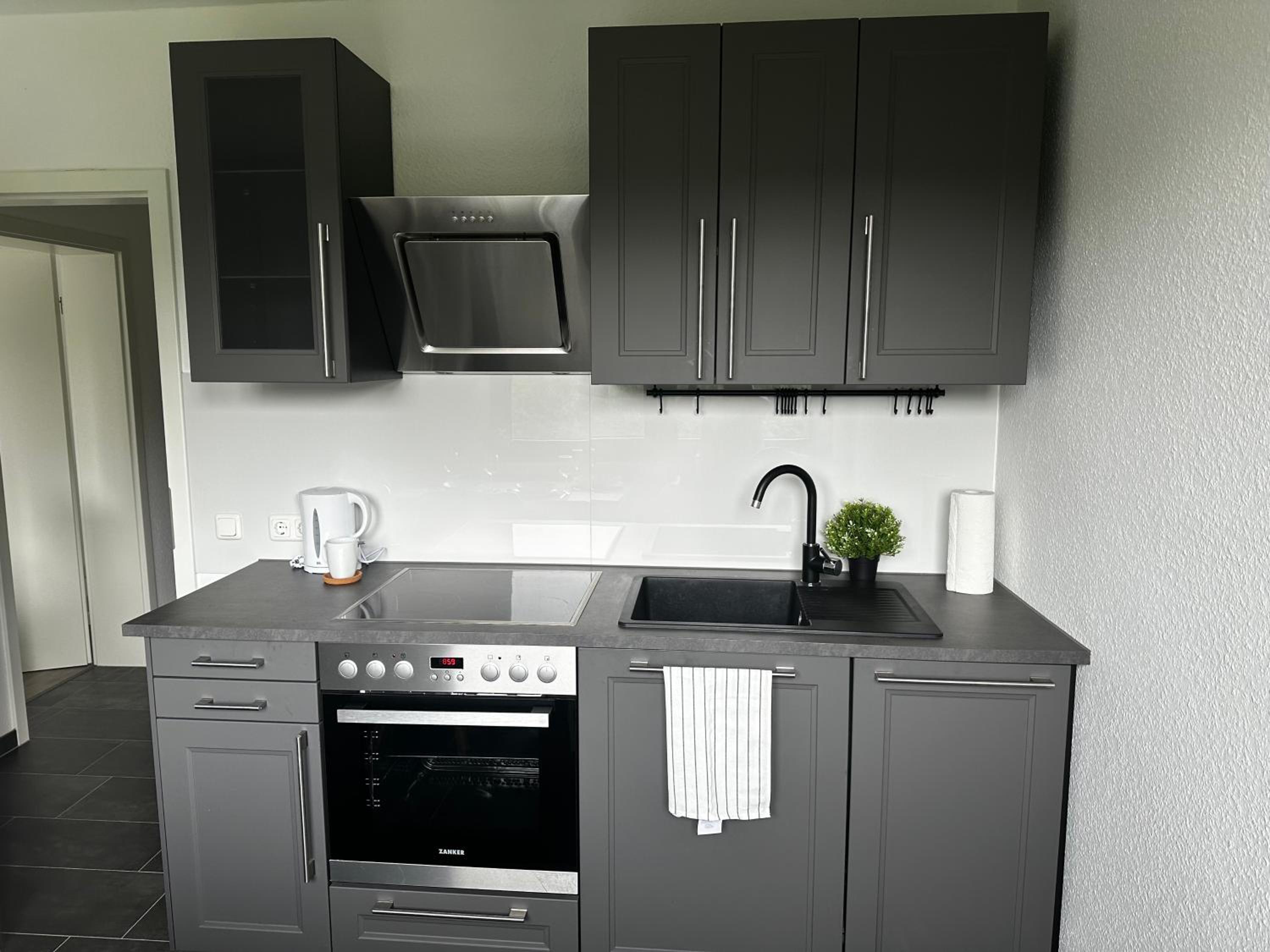 Schönes Apartment 1,5 Zimmer mit Balkon in Frintrop Essen