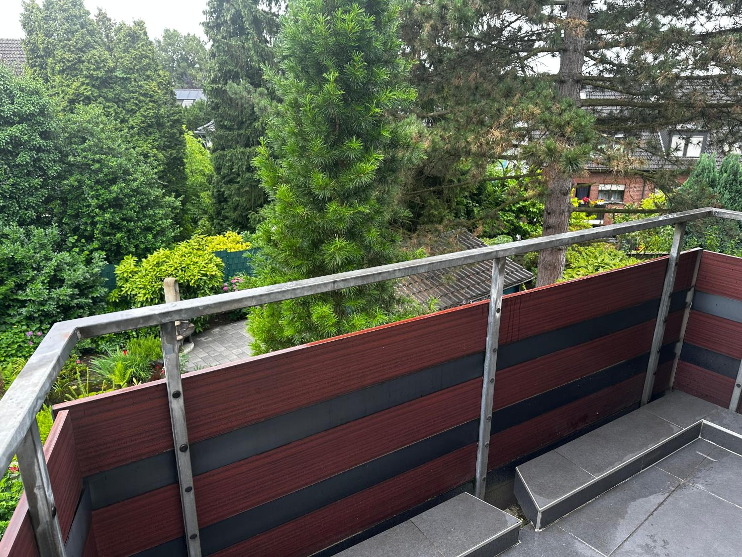 Schönes Apartment 1,5 Zimmer mit Balkon in Frintrop Essen