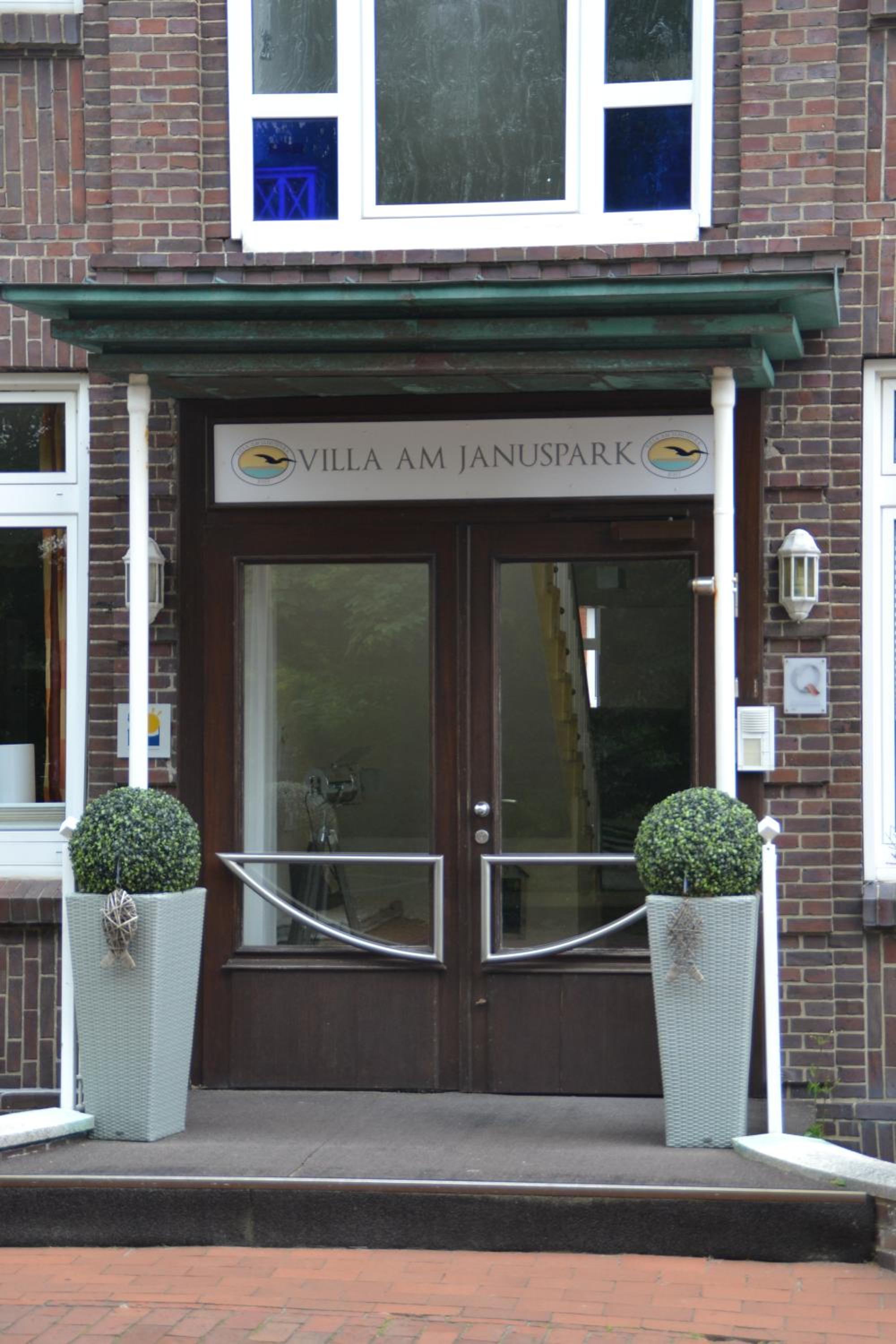 Villa am Januspark