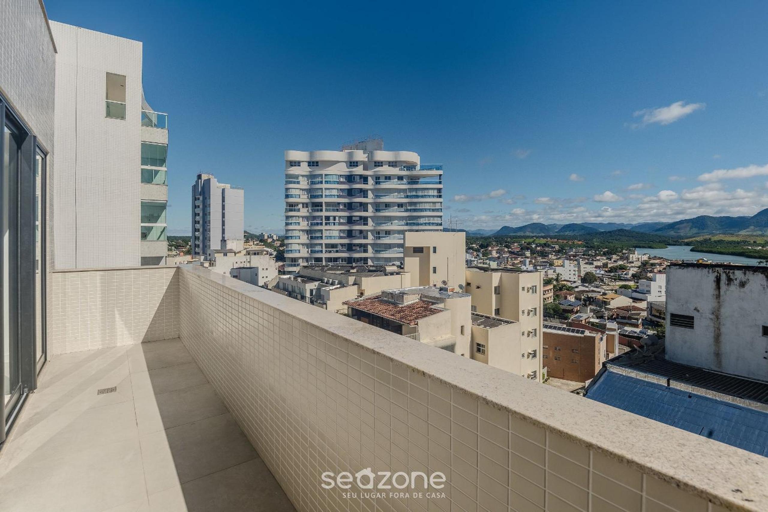 Building with New Apartments 300m from the Beach - EEP