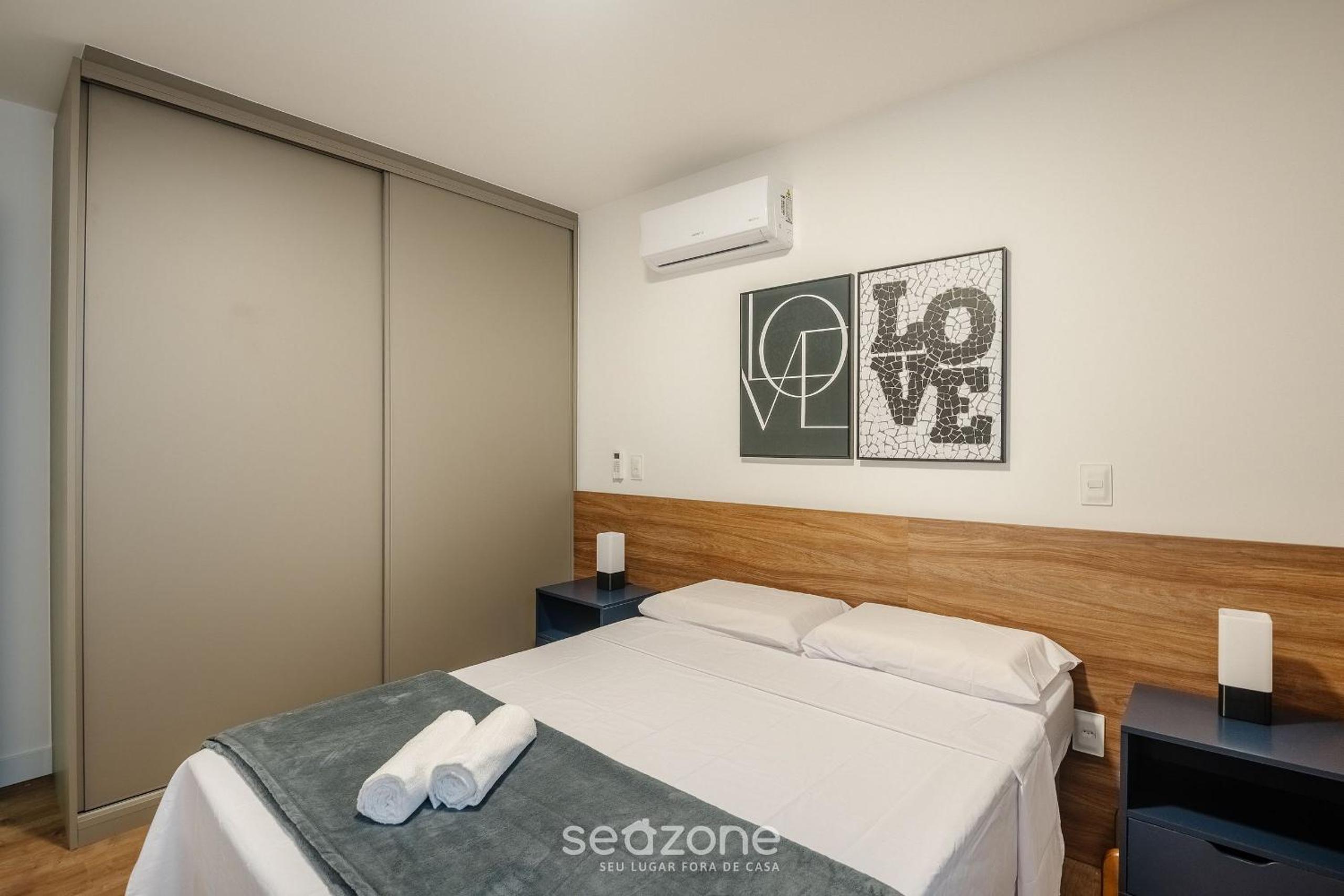 Building with New Apartments 300m from the Beach - EEP