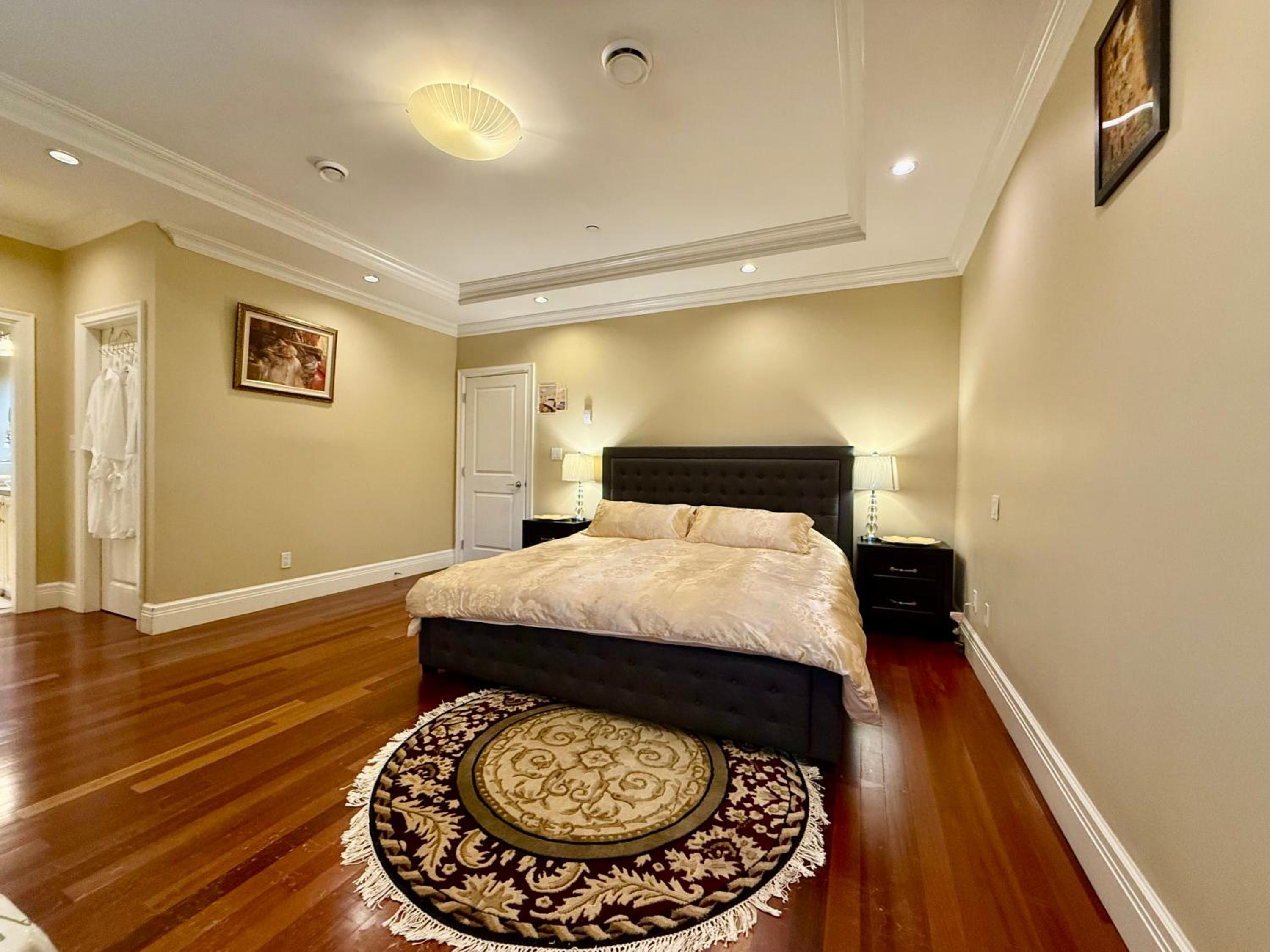 Peaceful Retreat in Arbutus