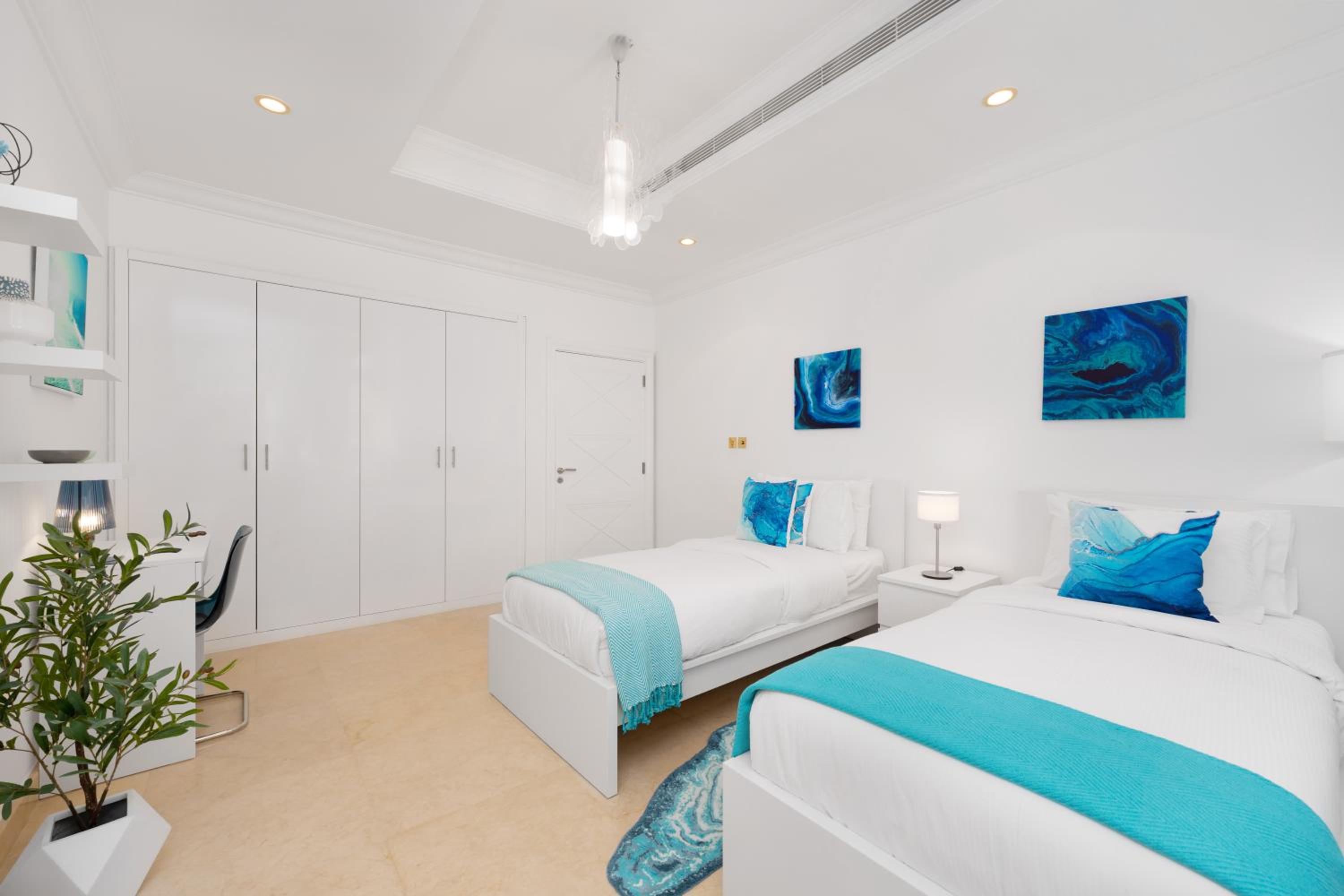 Maison Privee - Ultra-Luxury Villa with Private Pool & Beach on Palm