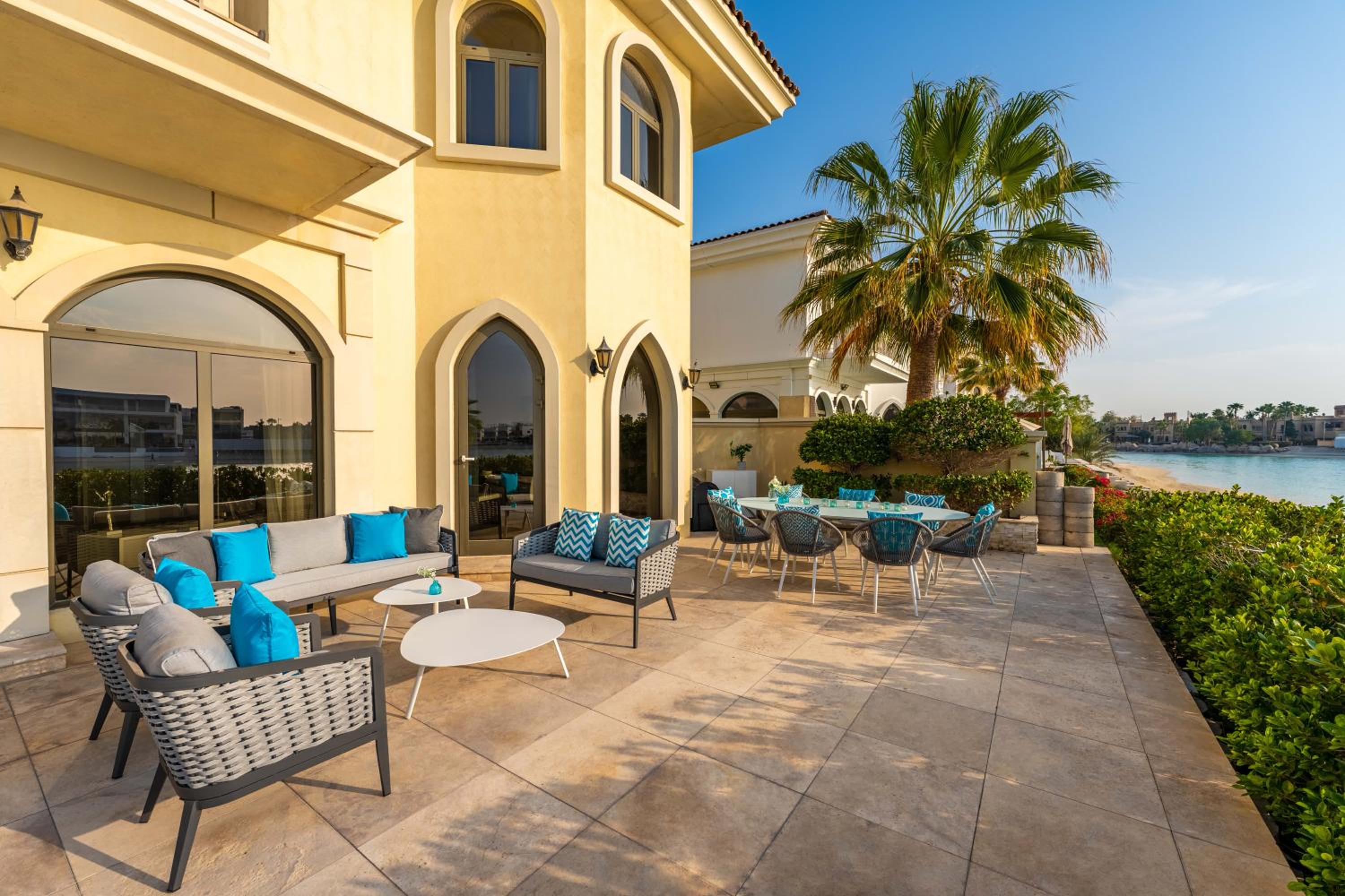 Maison Privee - Ultra-Luxury Villa with Private Pool & Beach on Palm