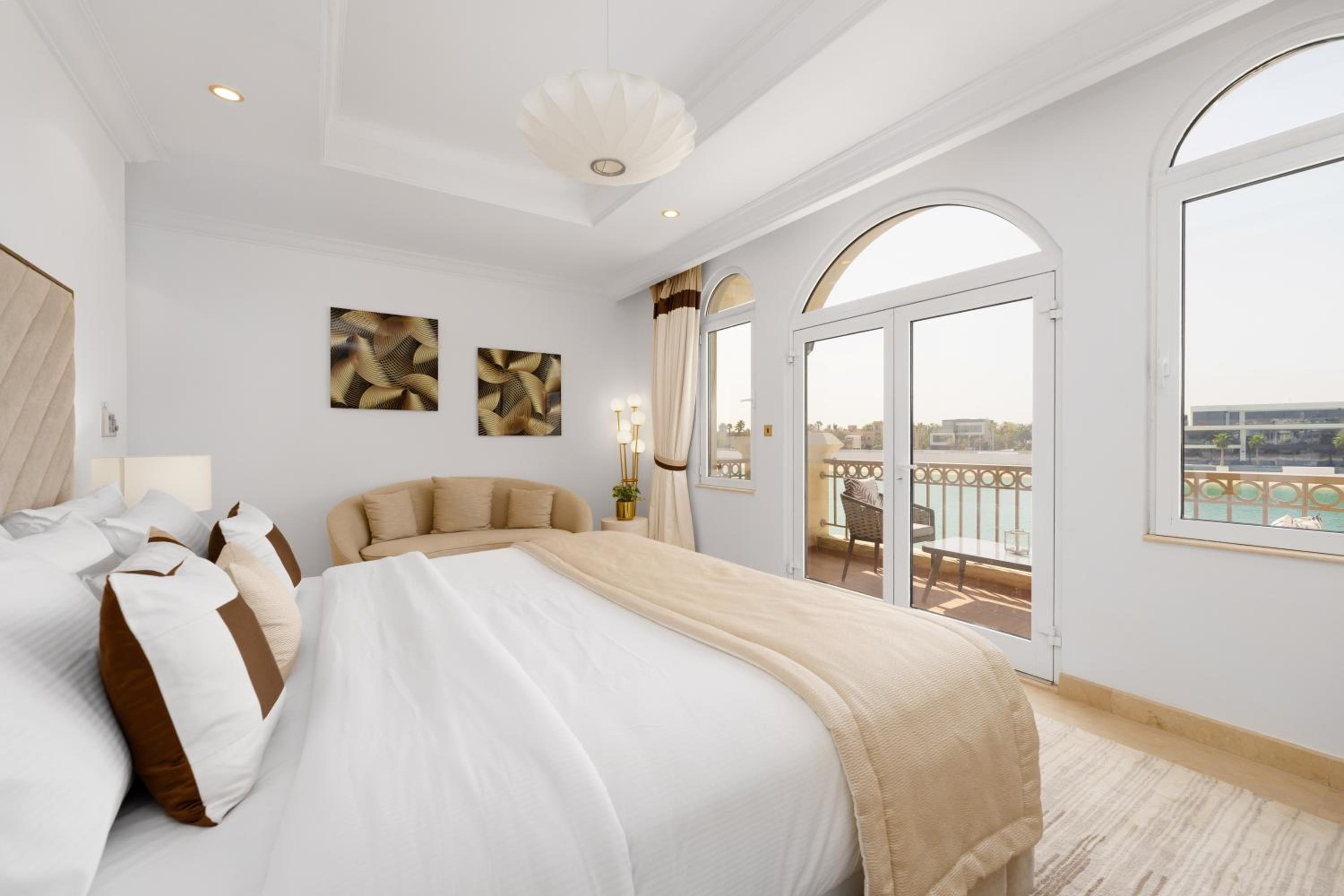 Maison Privee - Ultra-Luxury Villa with Private Pool & Beach on Palm
