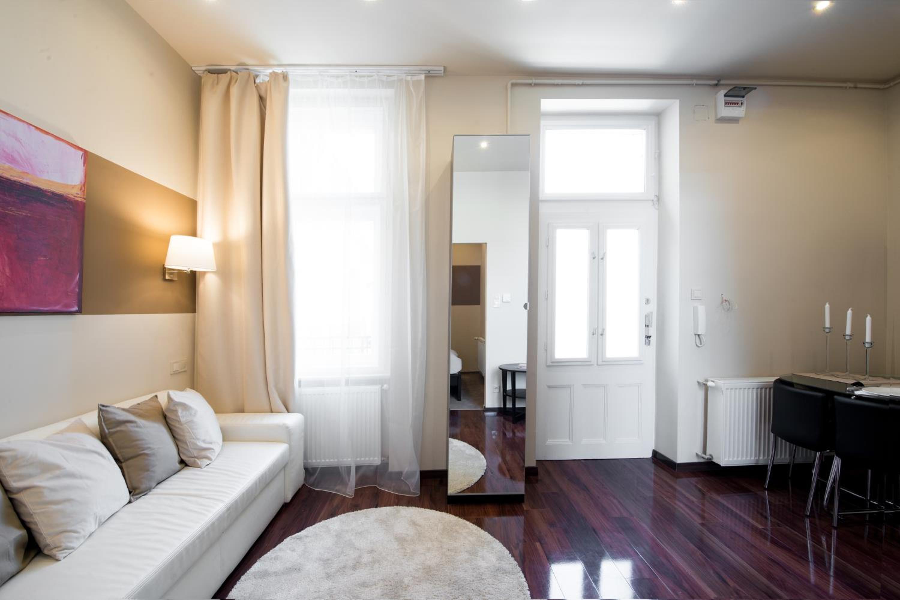 Little Boss Apartment