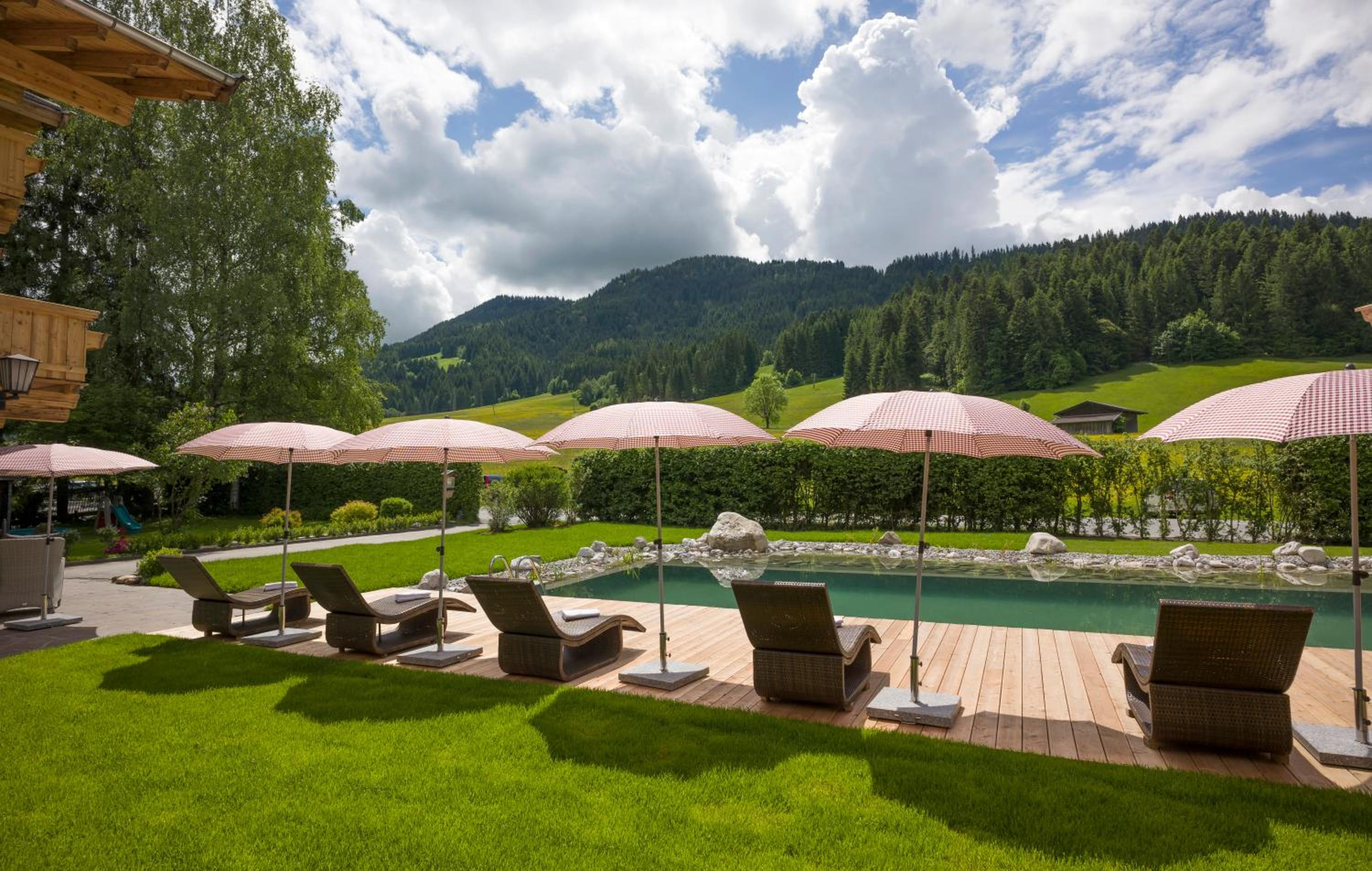Flora - Das kleine Gartenhotel