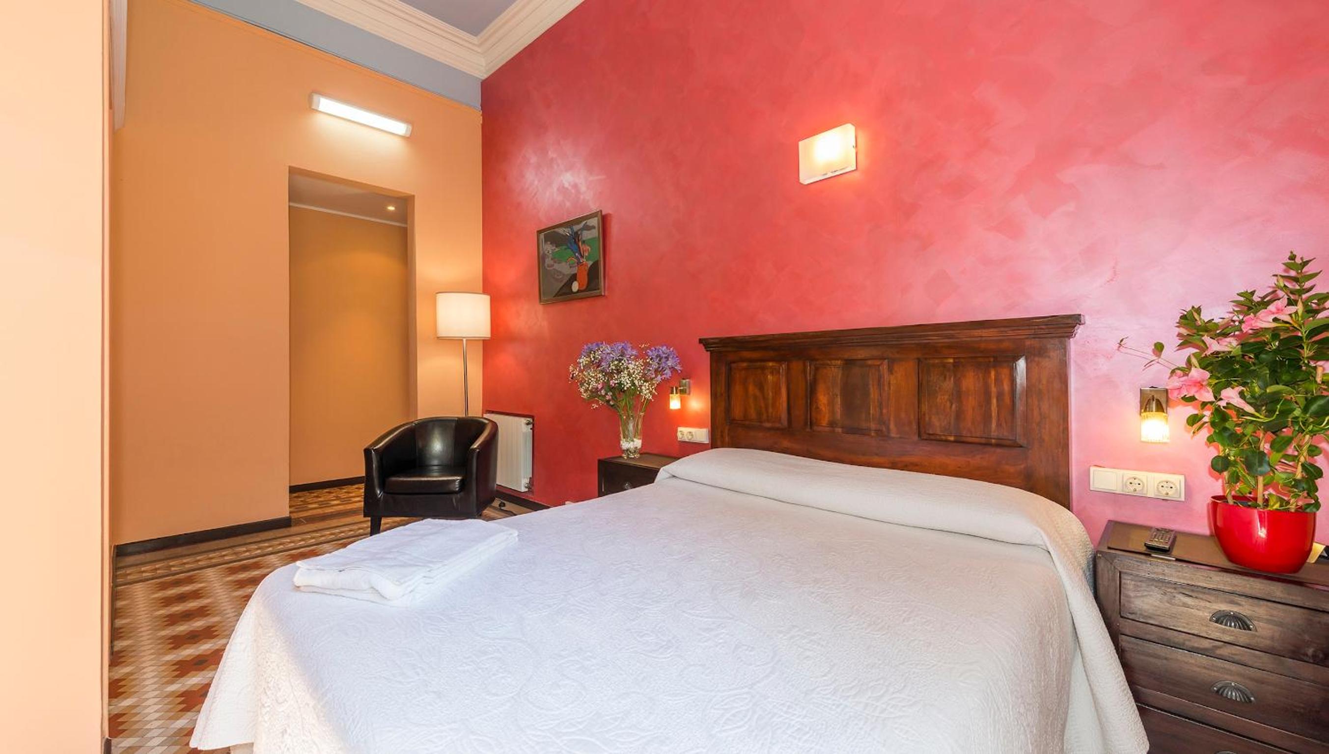 Hostal Girona