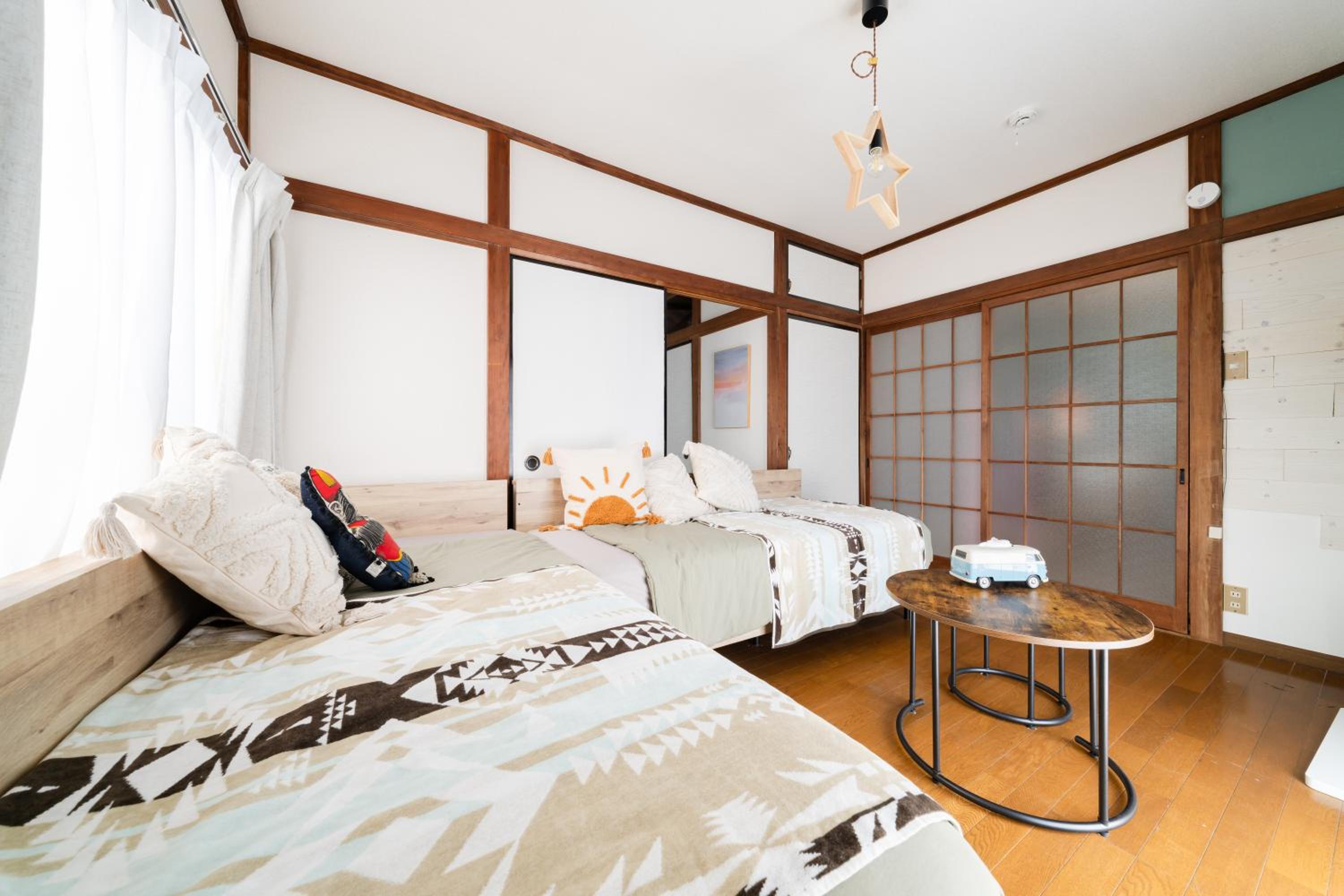 15 minutes to the beach, Free parking, さざ波と貝がら Coco Mare Hiratsuka