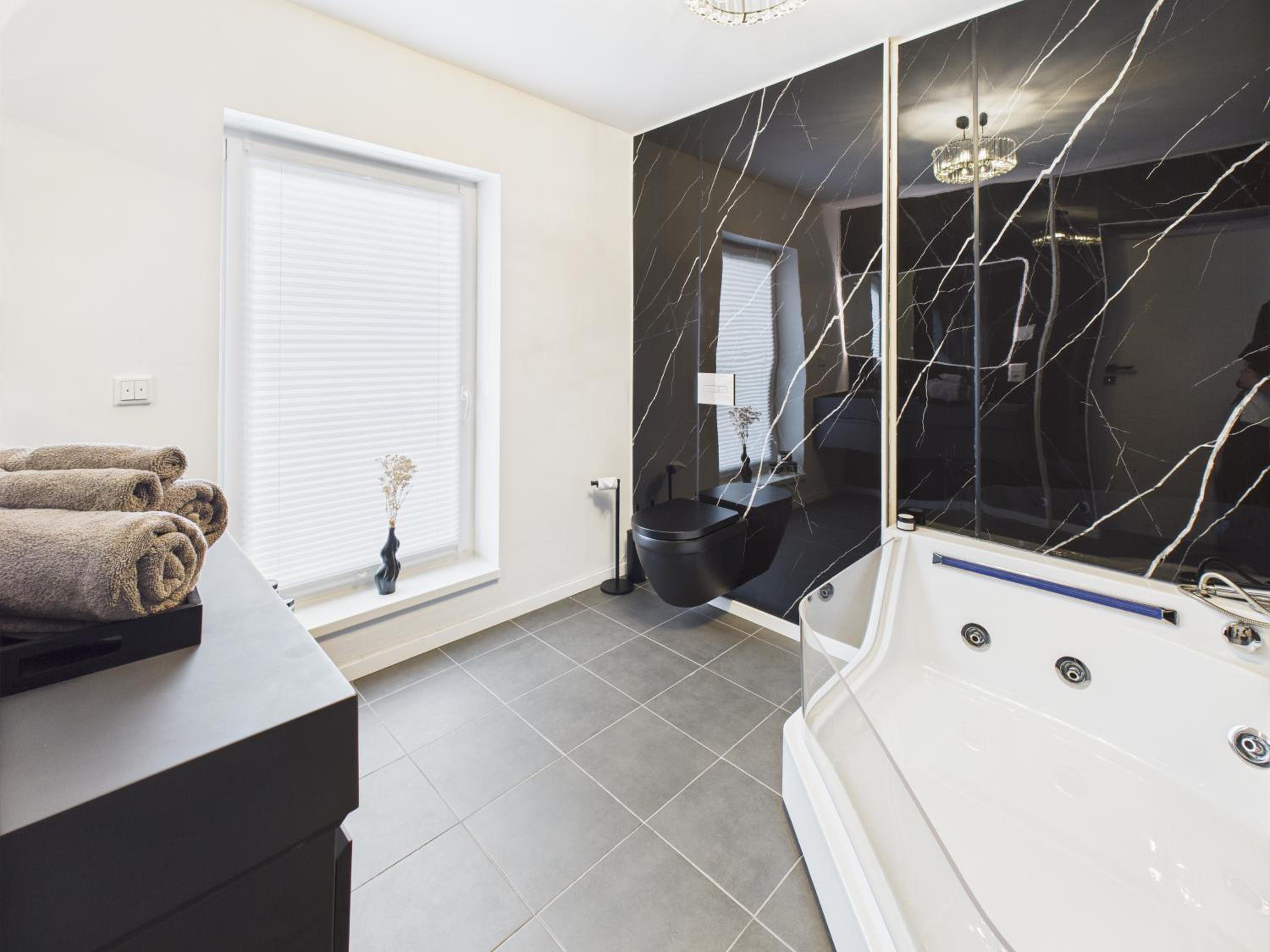 Loft and Living Private Spa am See mit Sauna und Whirlpool