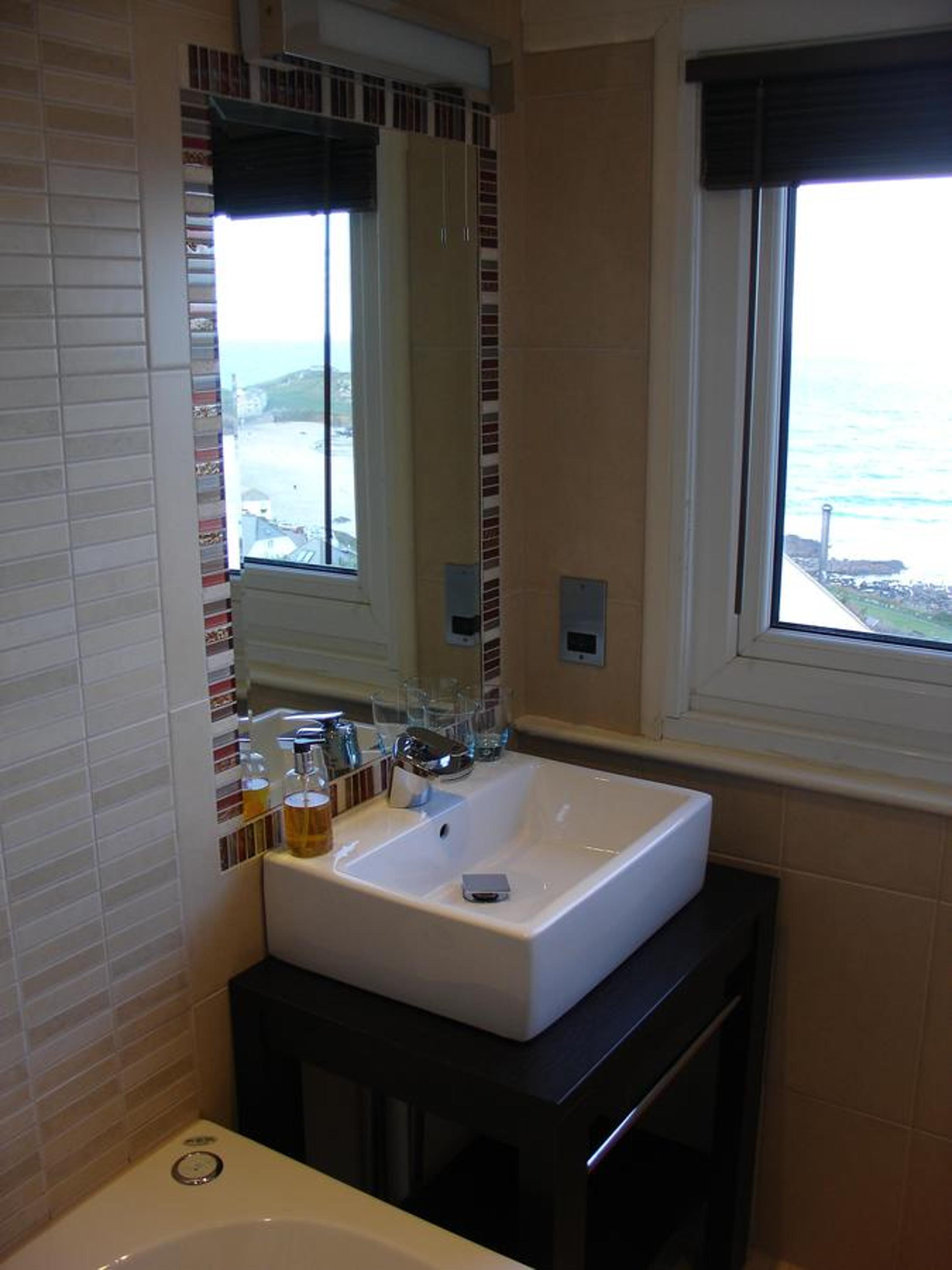 Atlantic Heights Guest House, photo 62