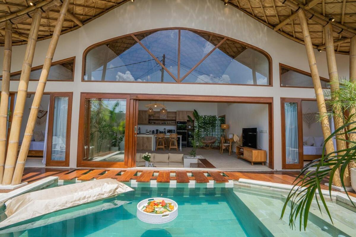 Viva la Vida Villa 2 - 2BR Villa in Kerobokan