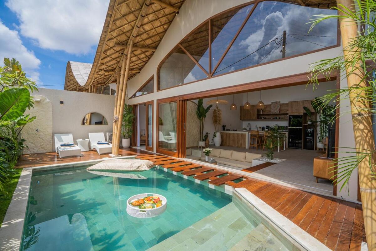 Viva la Vida Villa 2 - 2BR Villa in Kerobokan