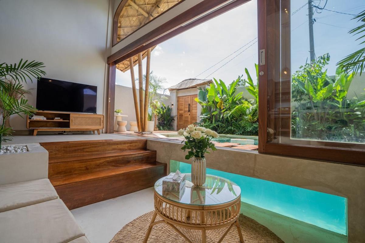 Viva la Vida Villa 2 - 2BR Villa in Kerobokan