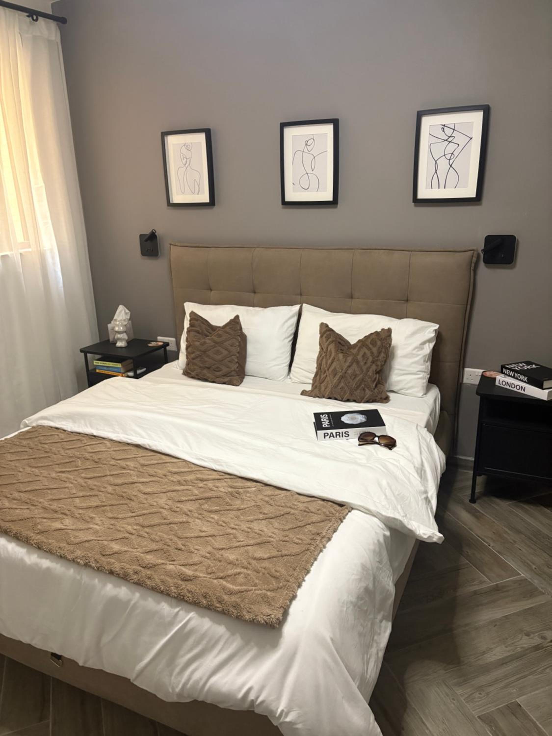 Luxury 3 Bed Apartment with Large Outdoor Pools and Gardens