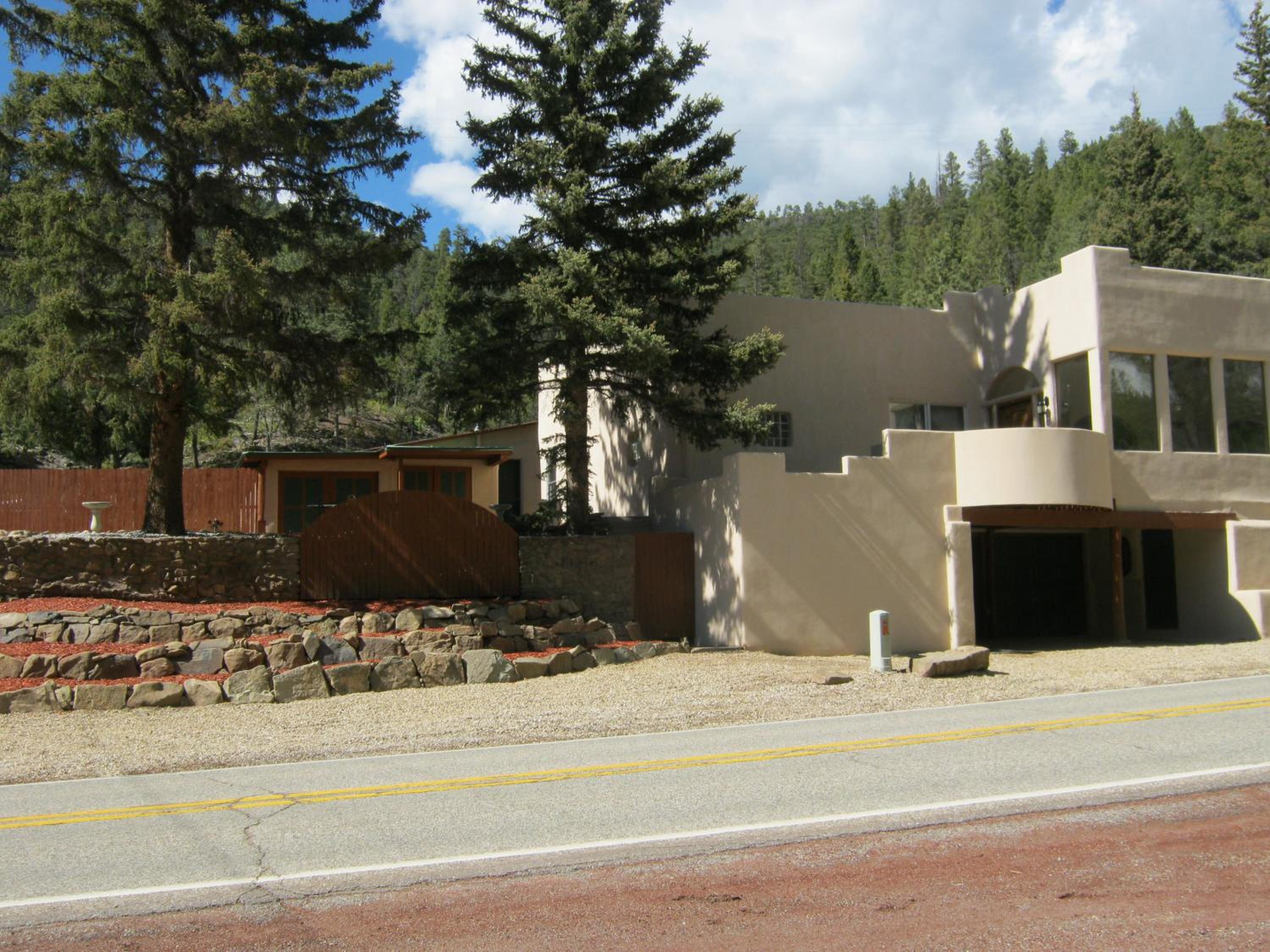 Shady Brook Inn Village/Resort