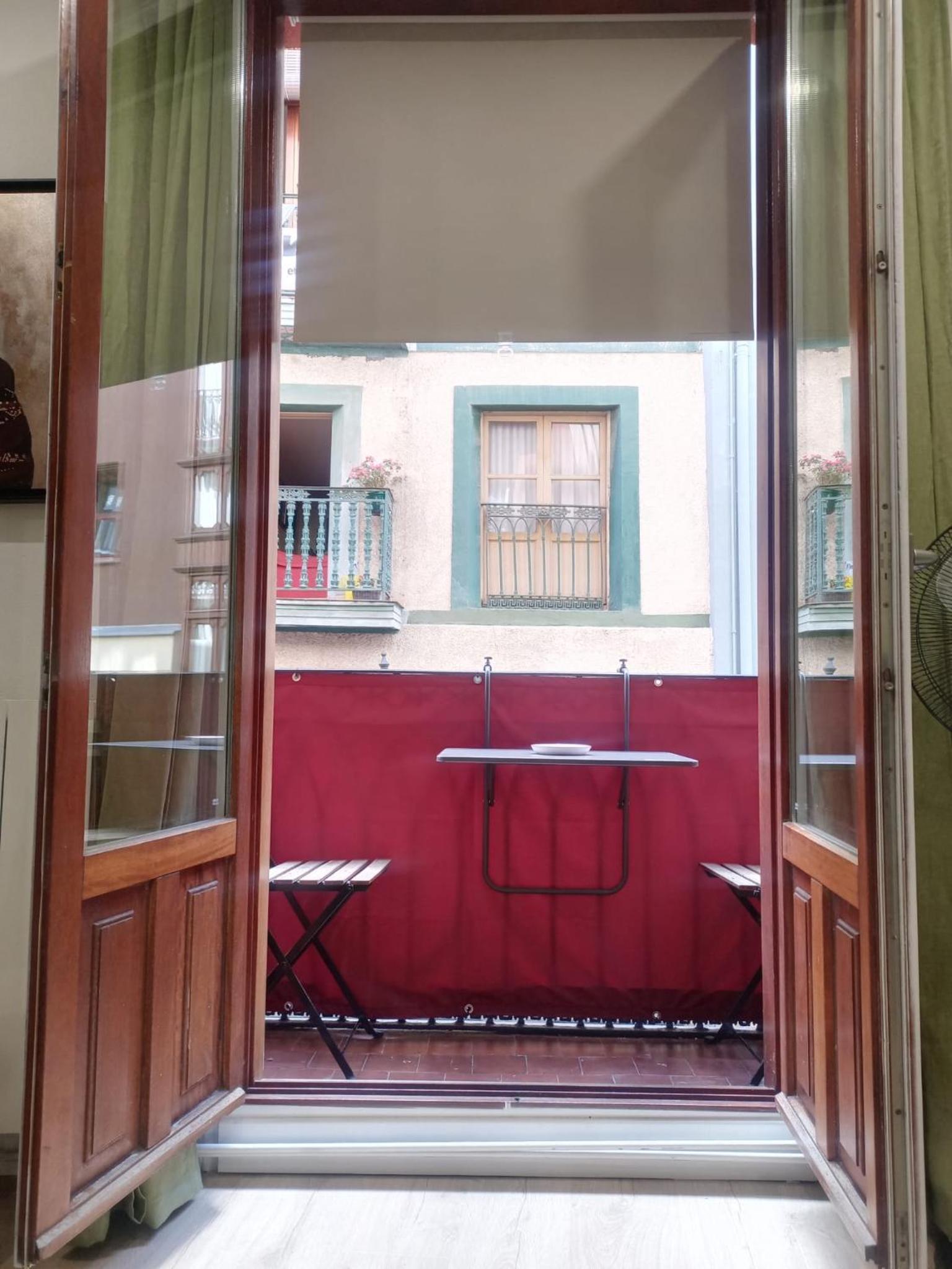 Casco Viejo, tranquilo, reformado, Bilbao a pie