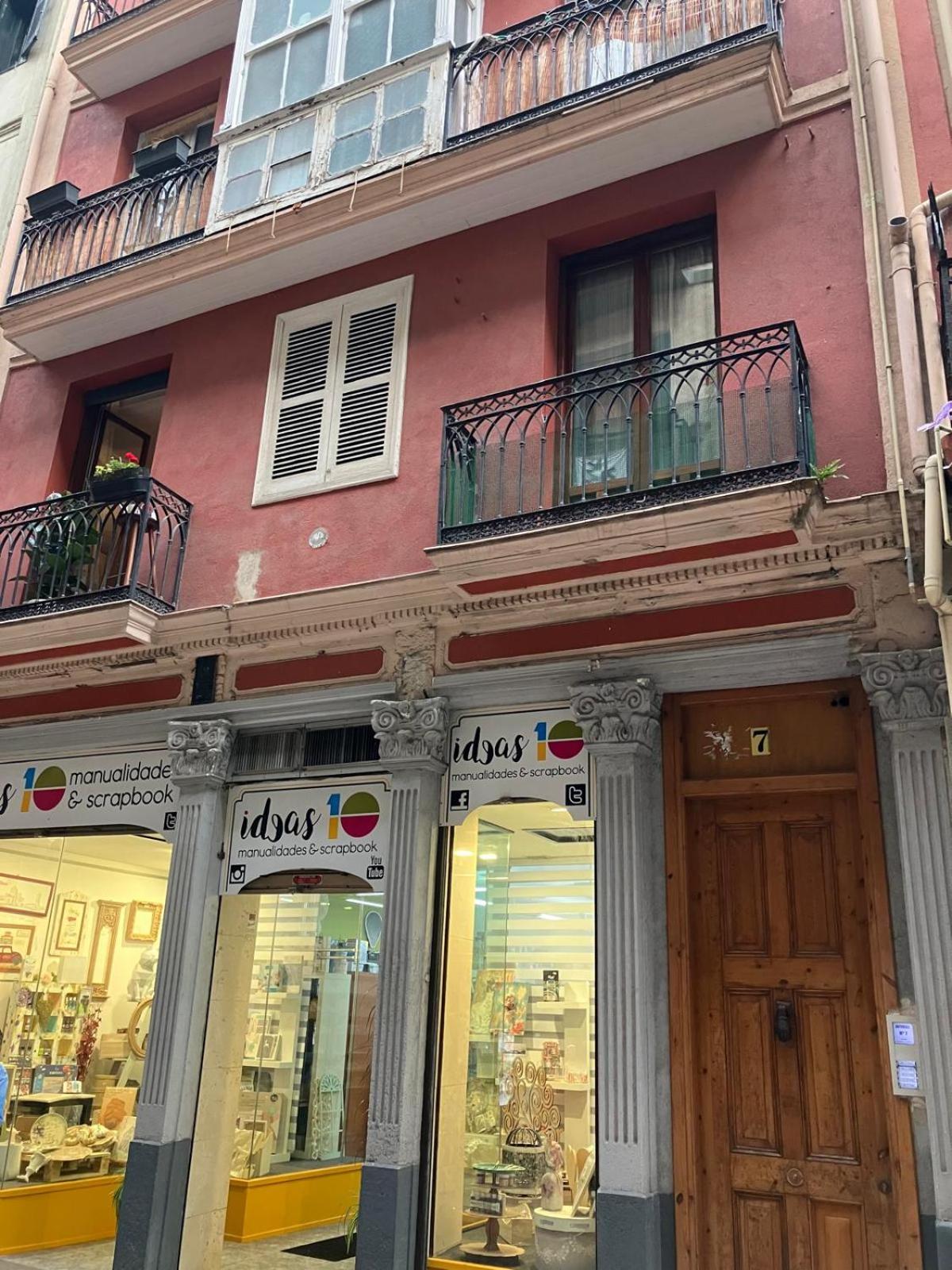 Casco Viejo, tranquilo, reformado, Bilbao a pie