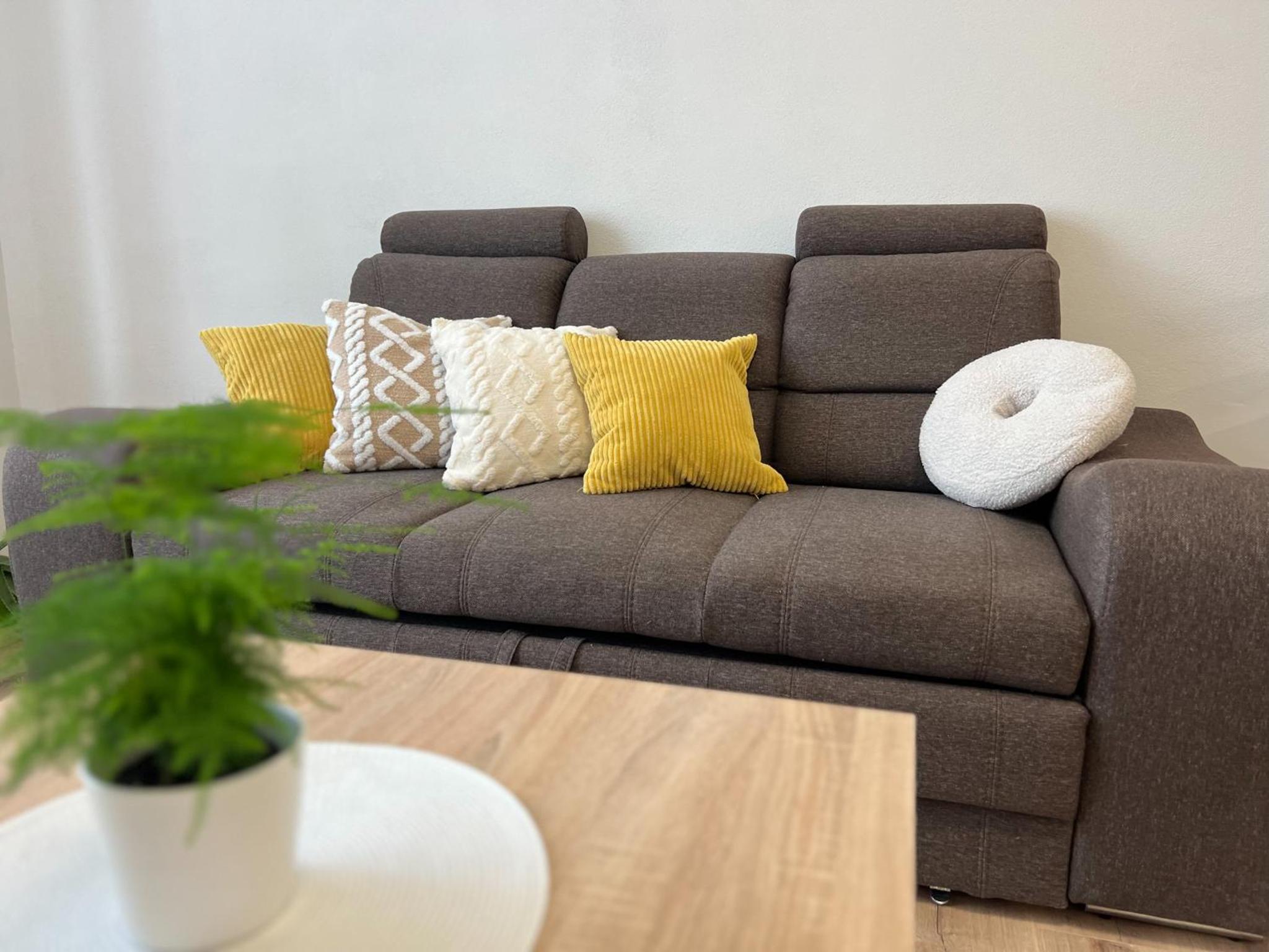 2BD- next to Presidential palace