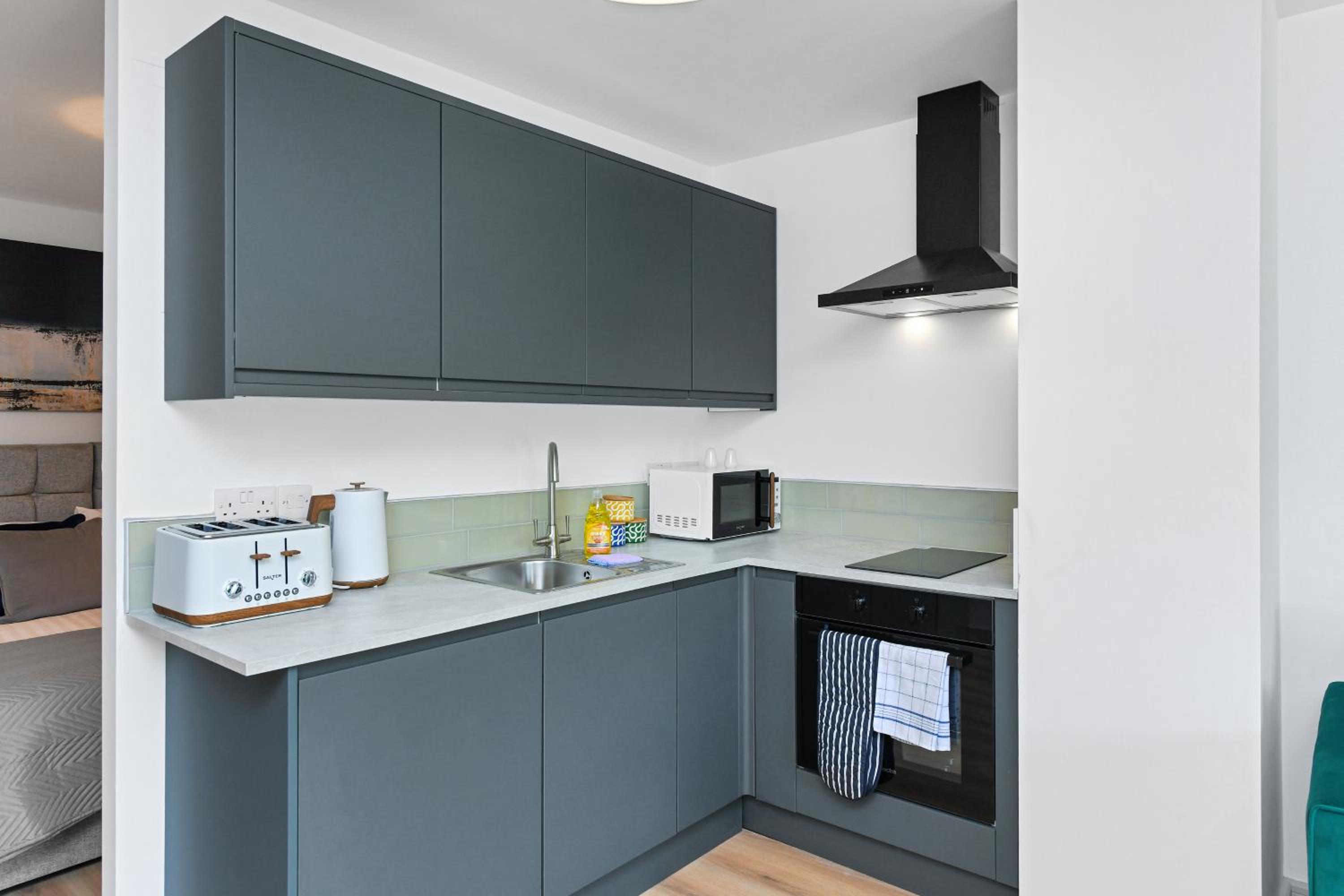 Matlock Town Centre Flat Near Transport Links