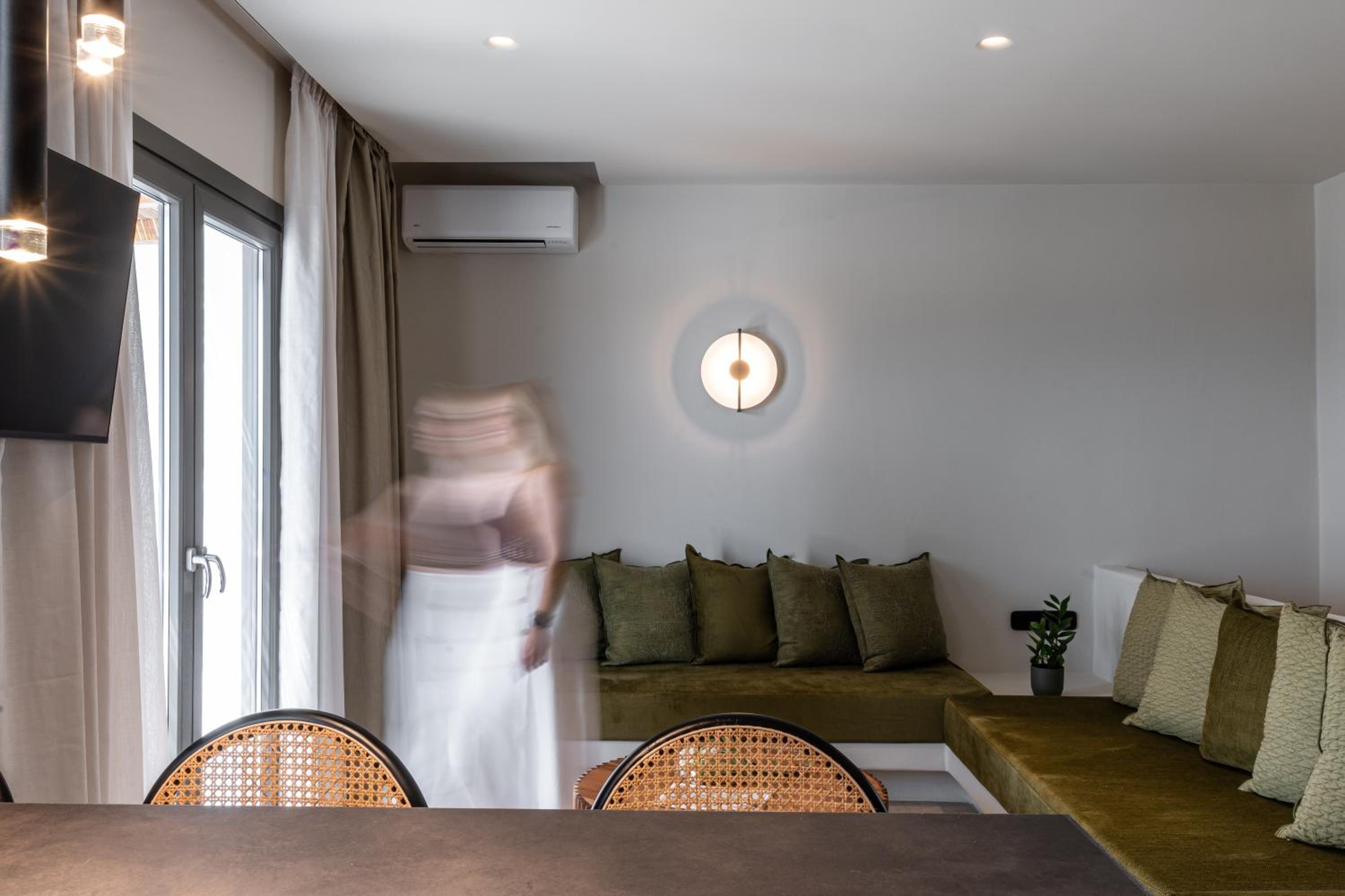 Lithia Exclusive Villas