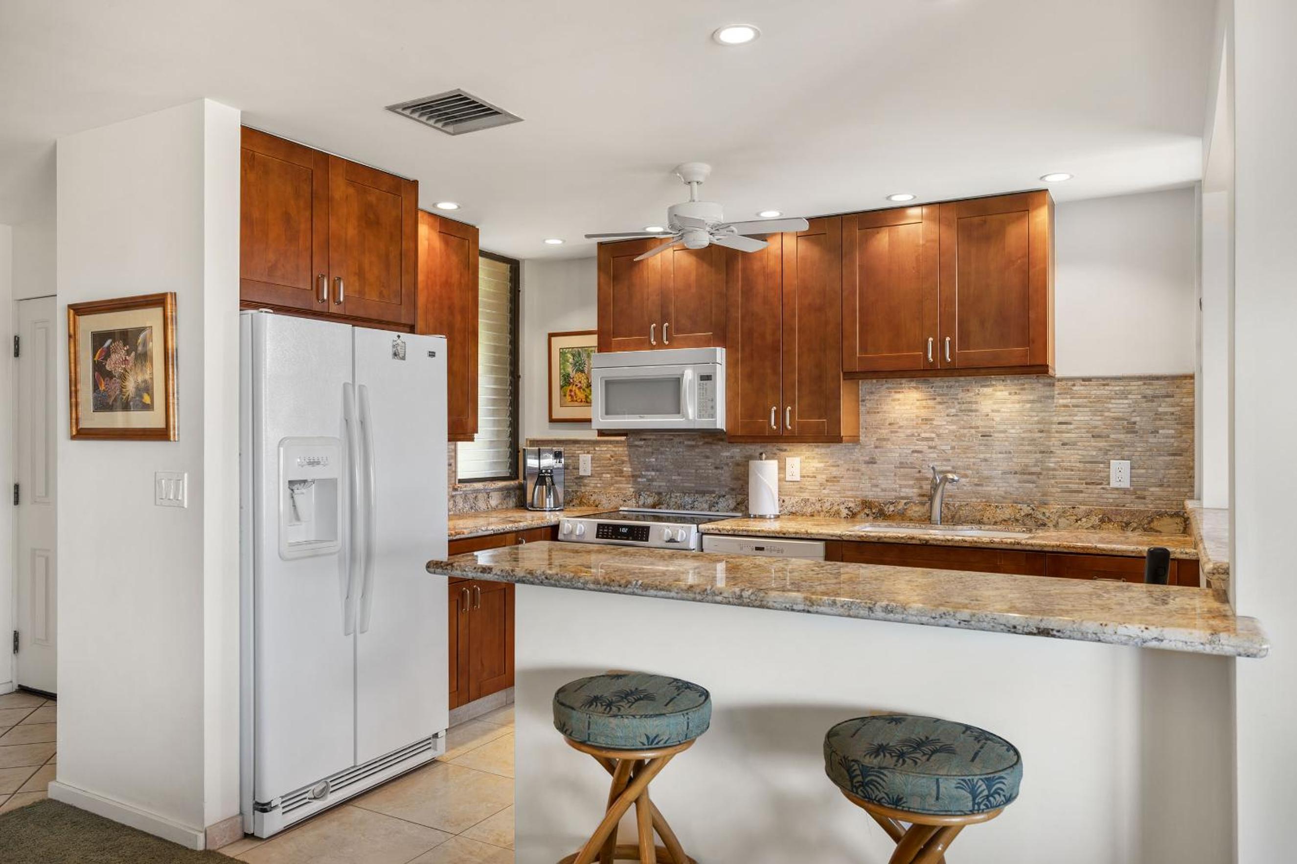Wailea Elua 808 - Scenic Ocean Views, Classic Wailea Charm, Central AC, Wi-Fi