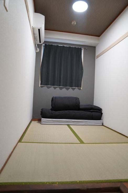 心斎橋難波関空直通Nambaminami Shin-Imamiya Ambers Hostel