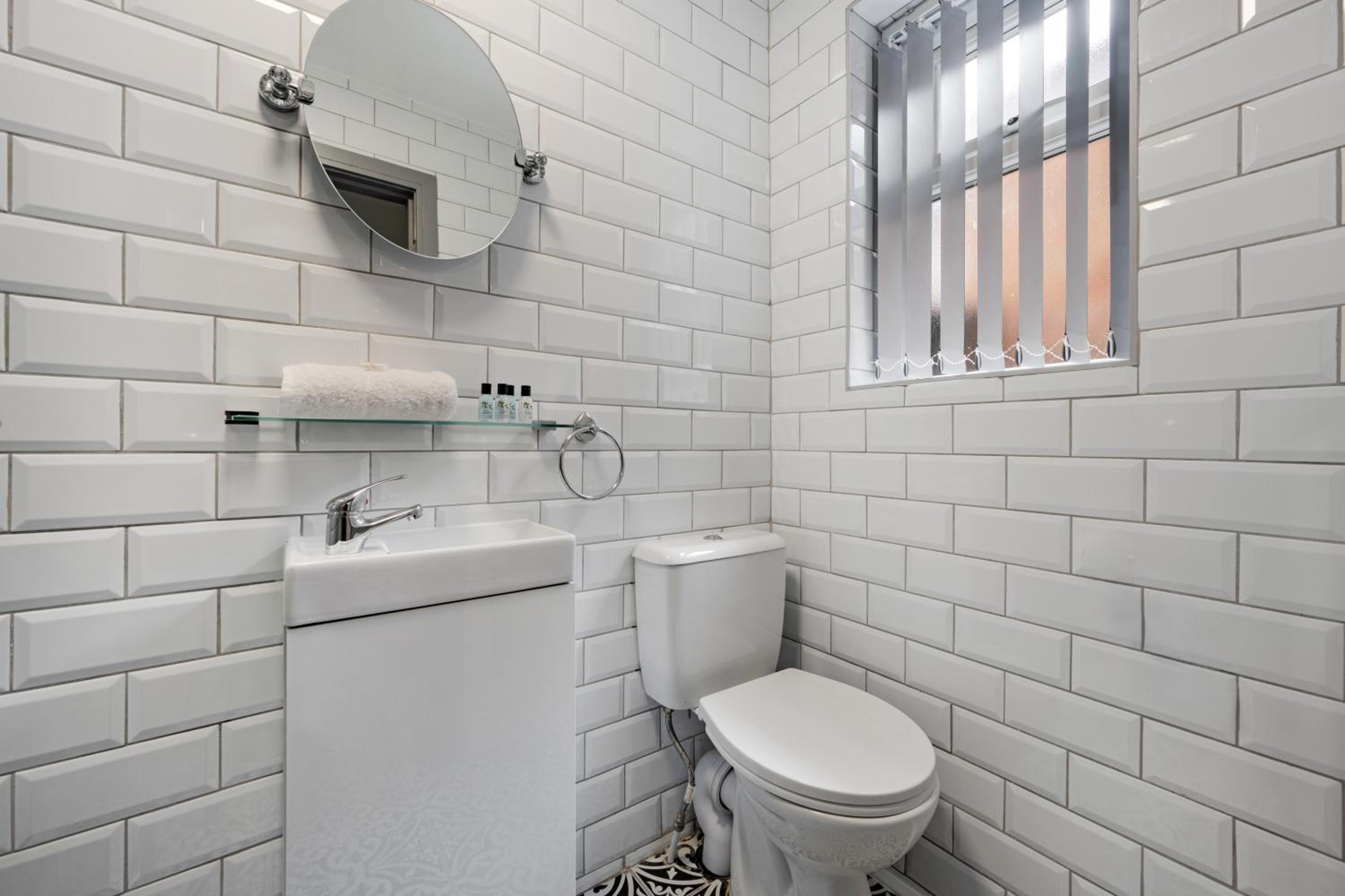 Anfield Nest - Air Host & Stay - 3 bed 3 bath