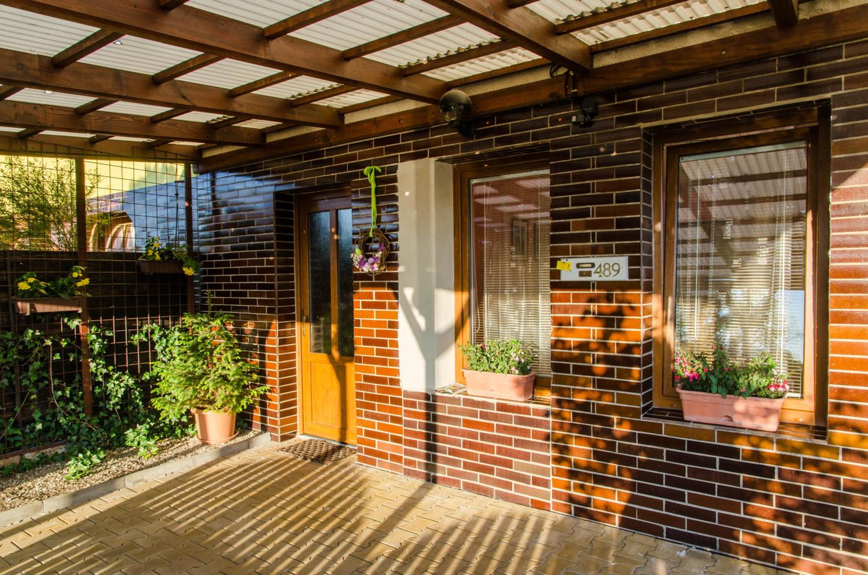 Hotel R-Penzion - Image 1