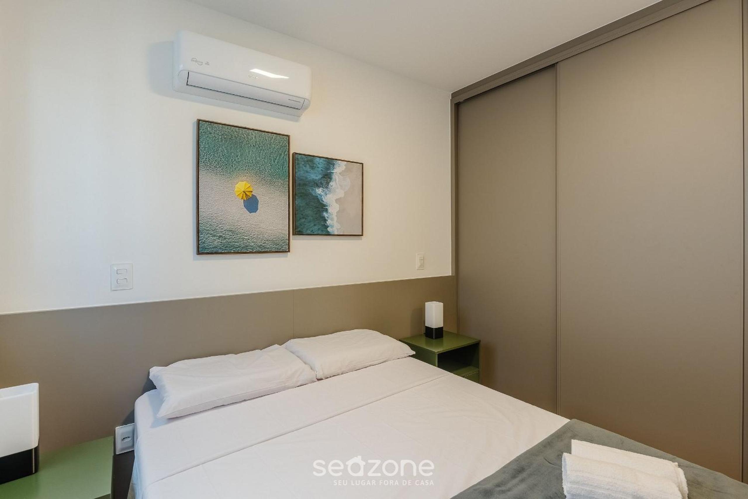 Building with New Apartments 300m from the Beach - EEP