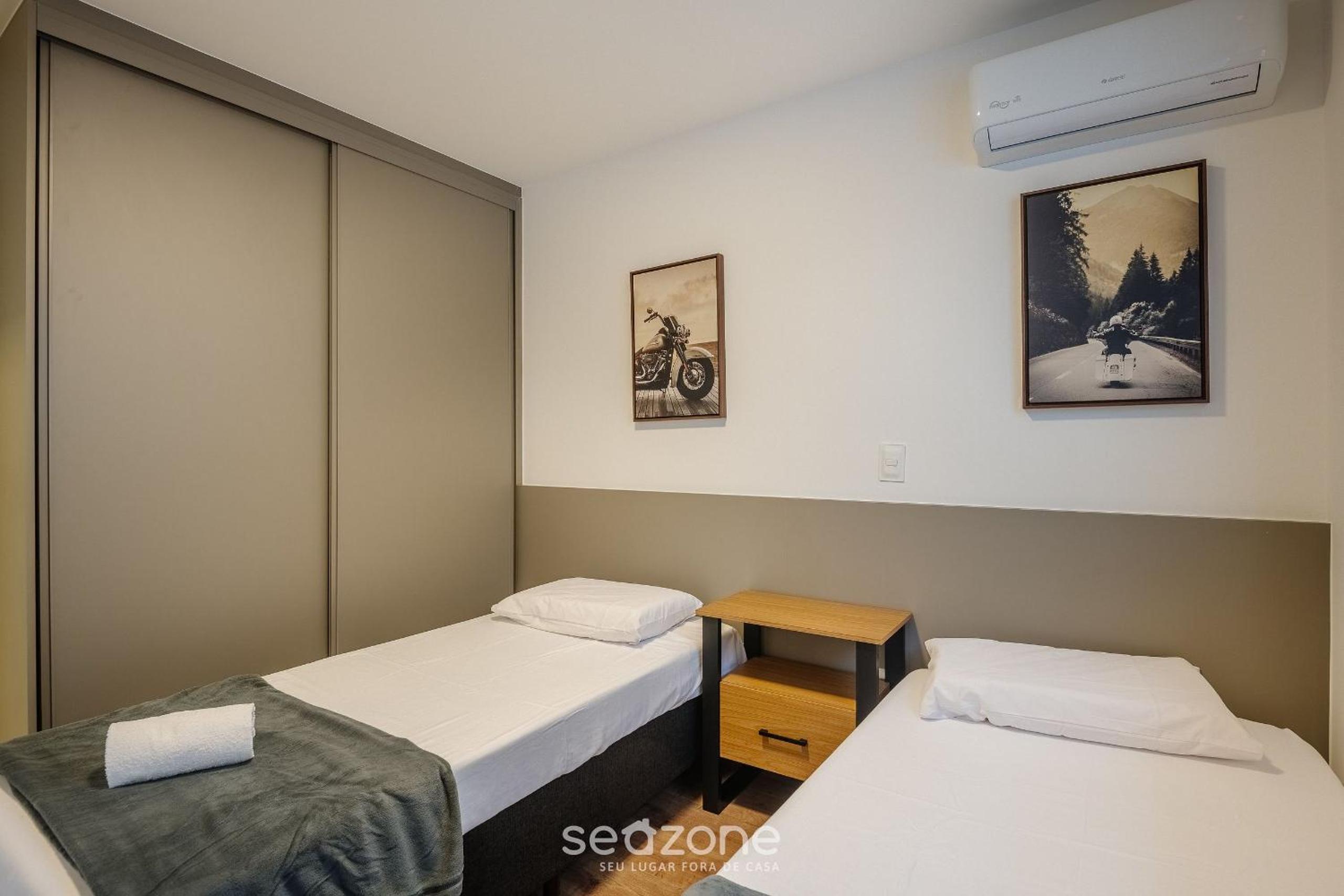 Building with New Apartments 300m from the Beach - EEP