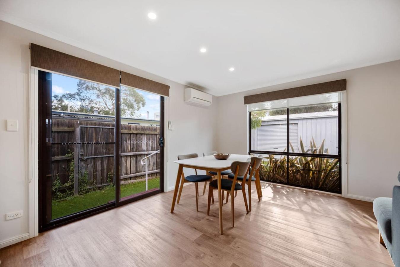 Inverloch Dual Retreat with Spa Bath 400m to Beach