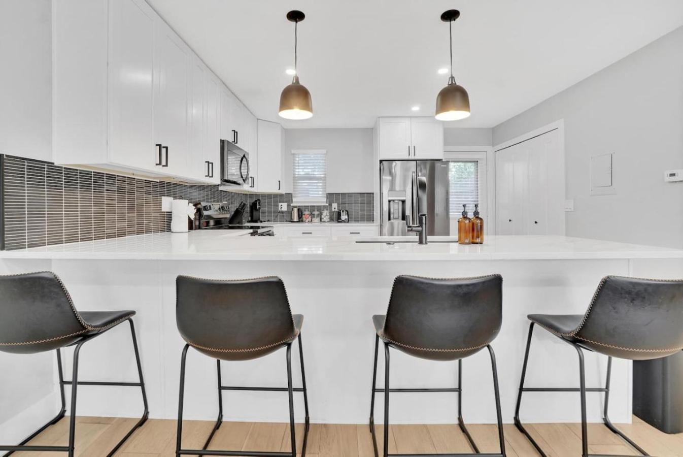 Stylish Arvada Duplex 10 Min to Olde Town and Denver