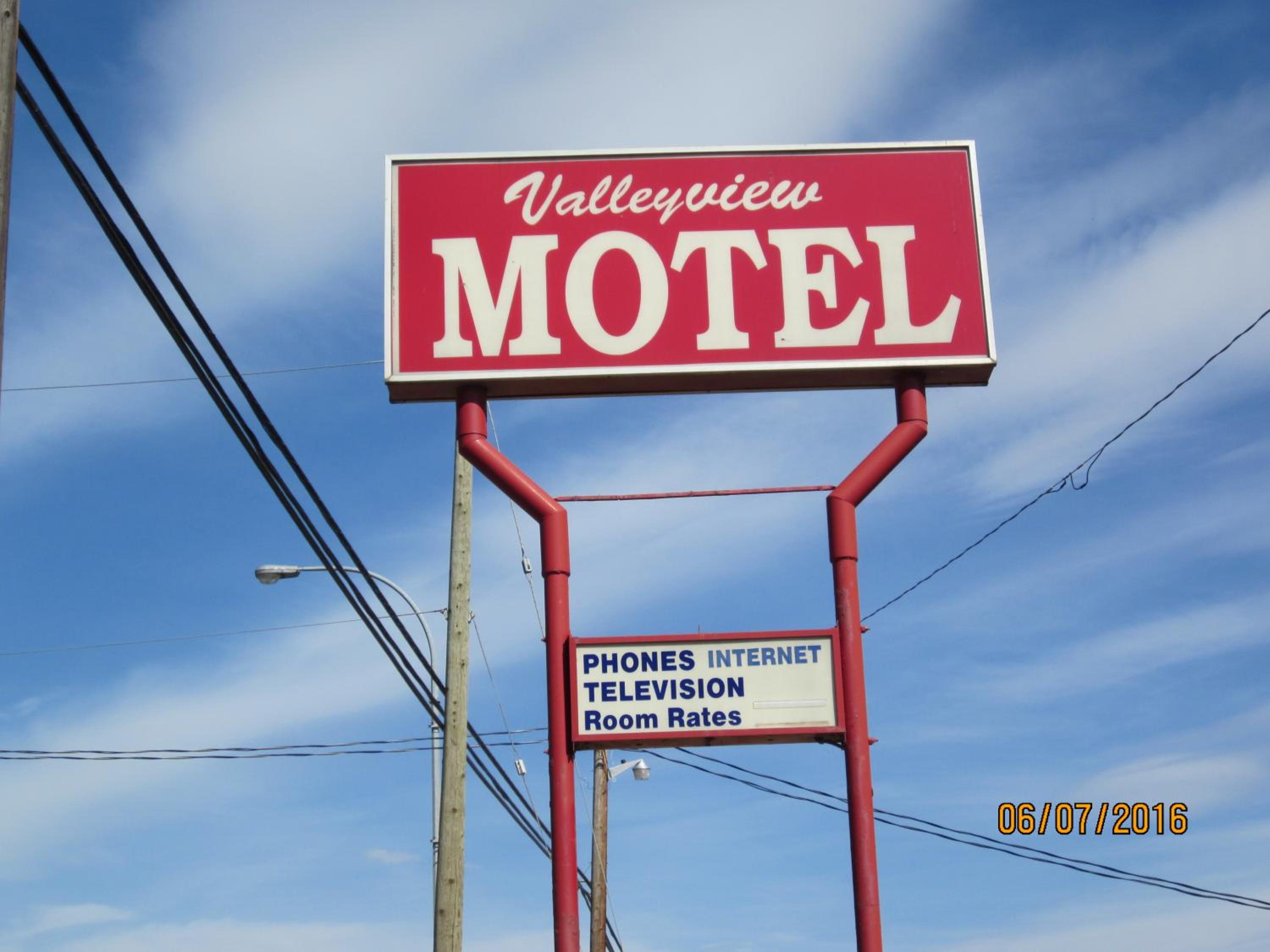 ValleyView Motel view 3