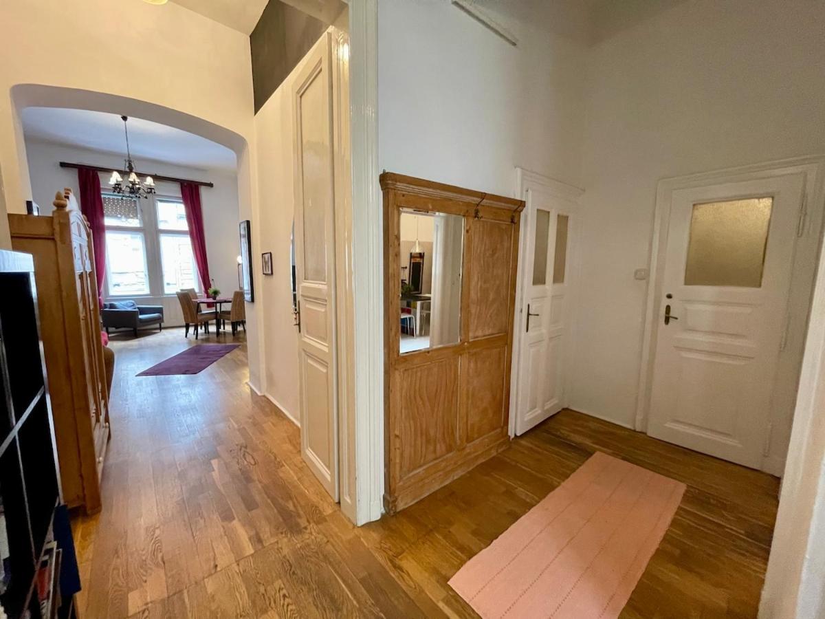 I68 Spacious 2BR