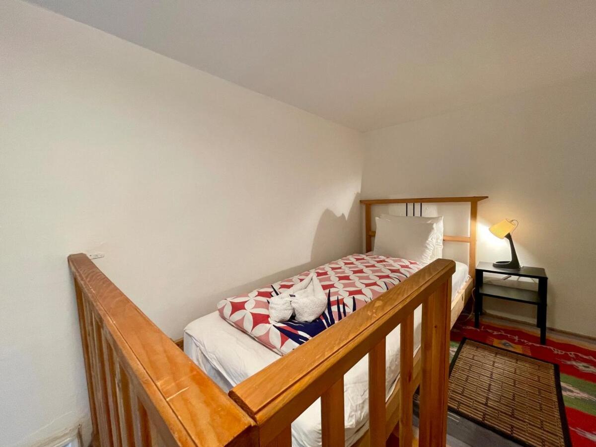 I68 Spacious 2BR