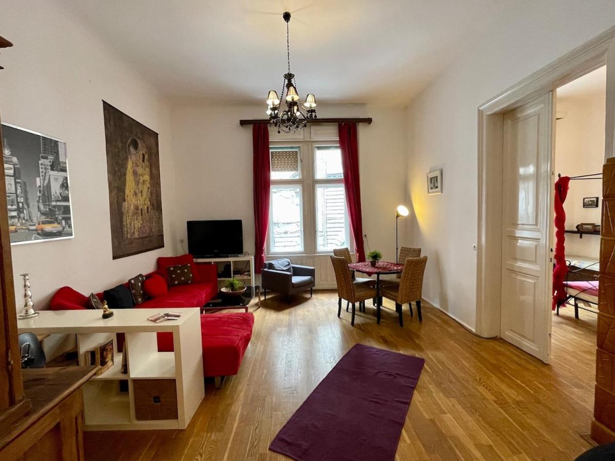 I68 Spacious 2BR