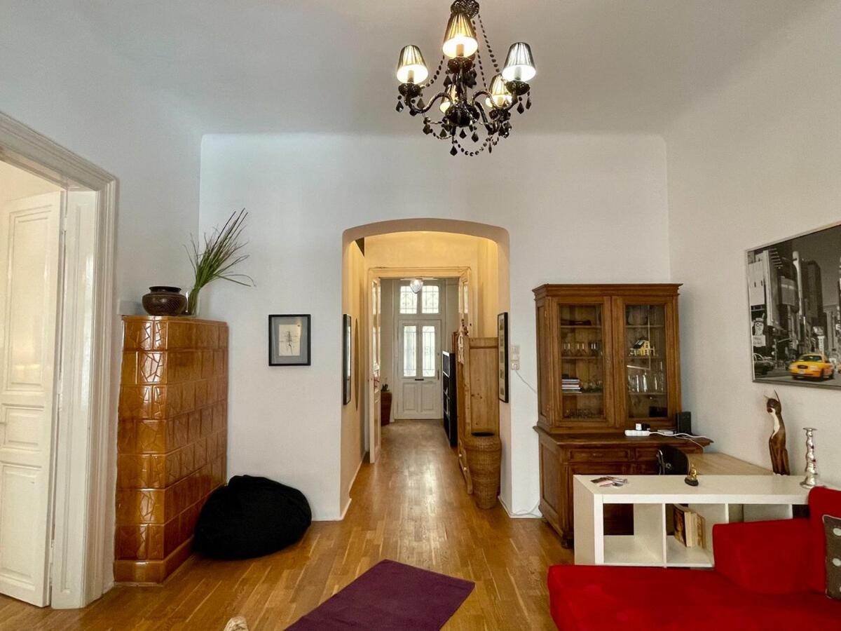 I68 Spacious 2BR