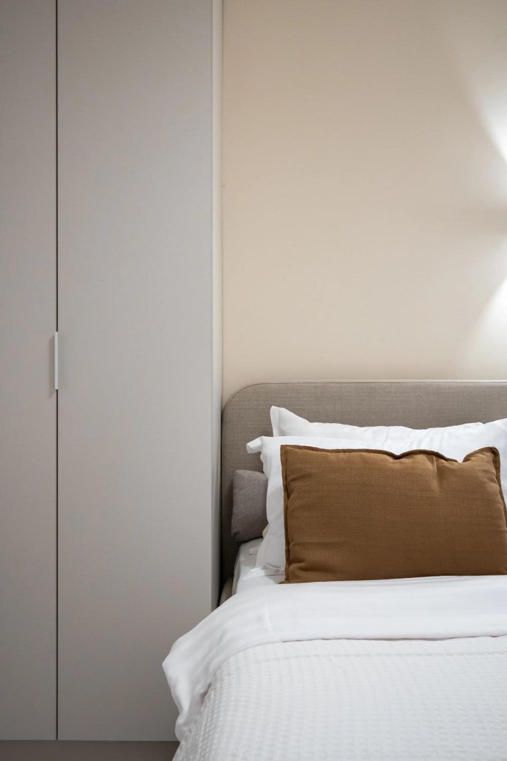 Perfect City Base - Steps from Piata Universitatii