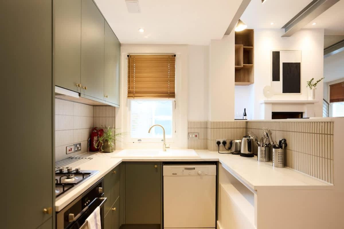 The Kensal Green Hideout - Classy 2BDR Apartment