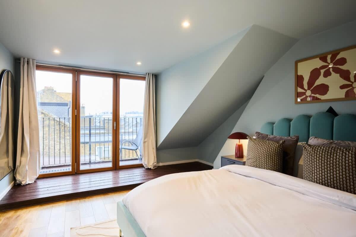 The Kensal Green Hideout - Classy 2BDR Apartment