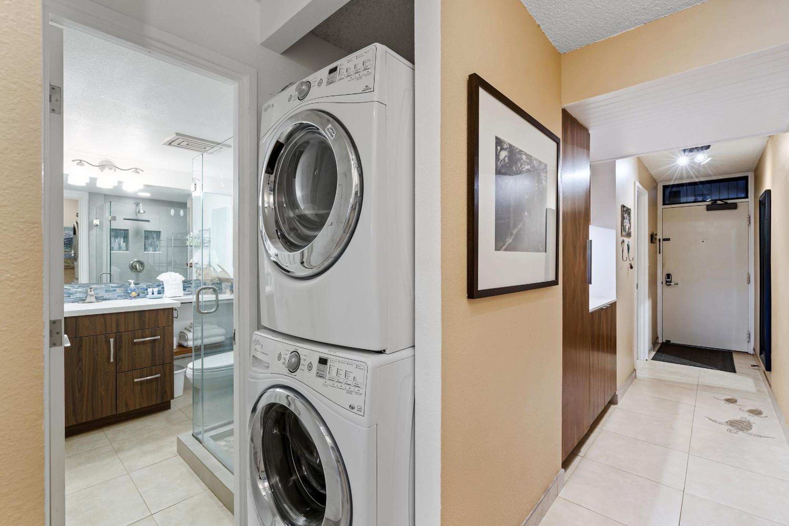 Kamaole Sands 10-113 - Ocean View, Ground Level, Stunning Renovation, Split-AC!