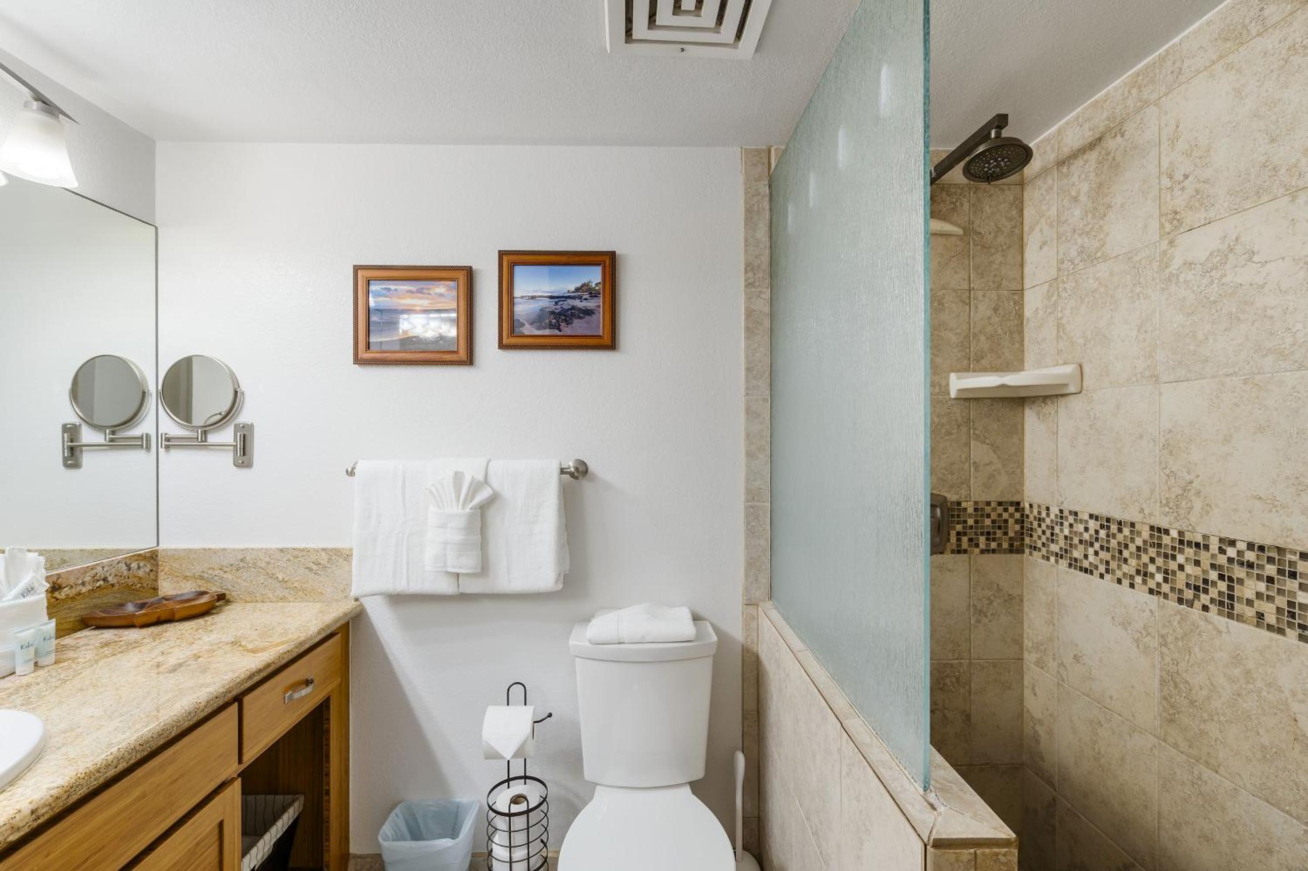 Kamaole Sands 10-113 - Ocean View, Ground Level, Stunning Renovation, Split-AC!