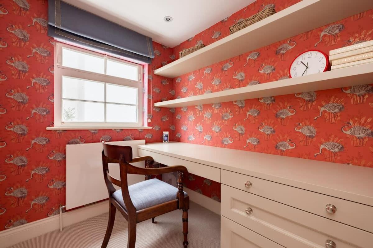The Chelsea Abode - 4BDR Home with Terrace