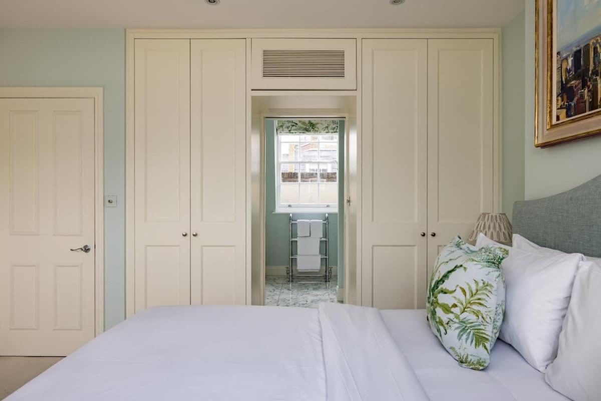 The Chelsea Abode - 4BDR Home with Terrace