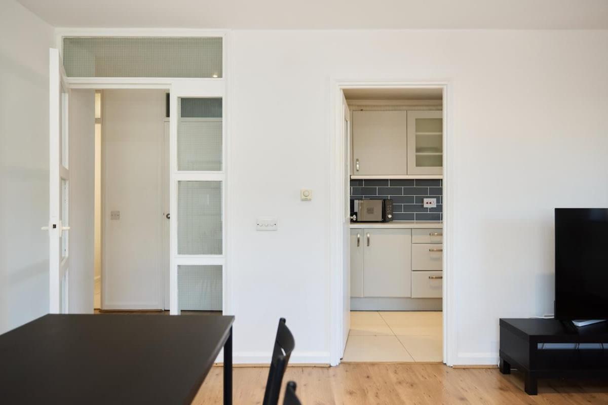 The West Hampstead Base - Central 2BDR Apartment
