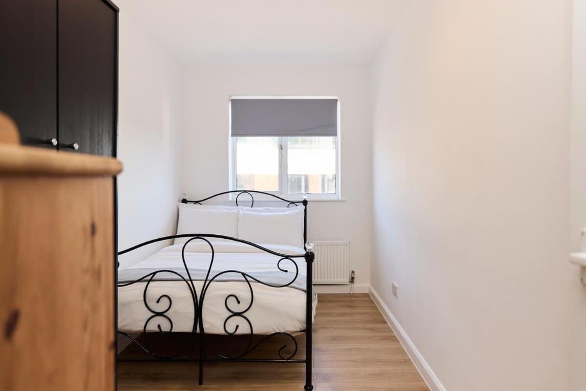 The West Hampstead Base - Central 2BDR Apartment